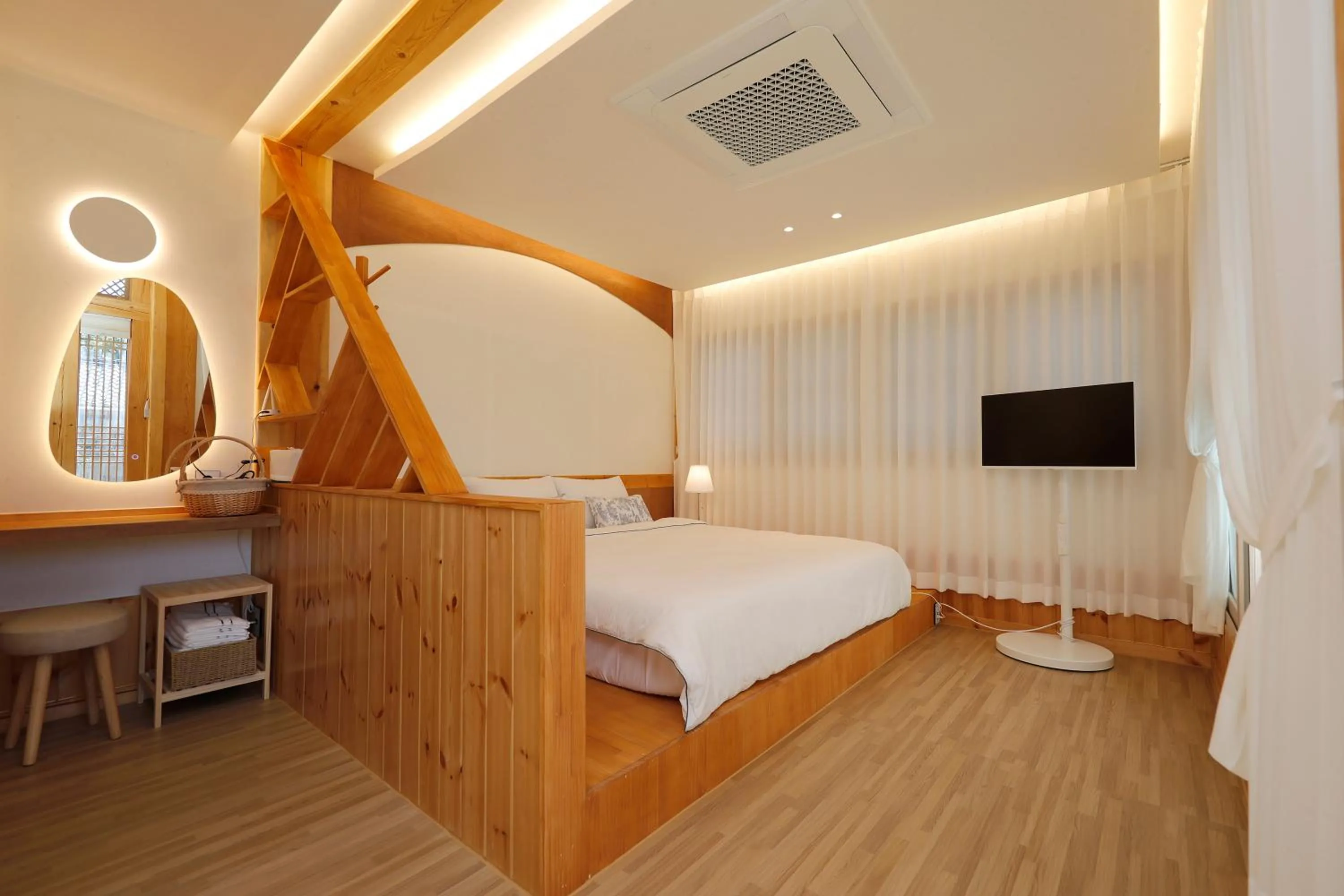Bedroom, Bed in Hanok stay Mokhyang