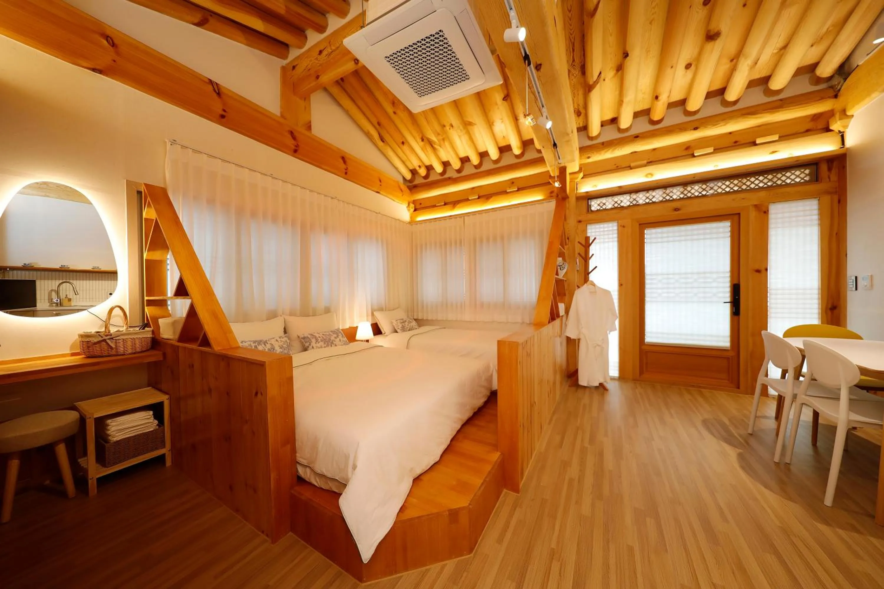 Bedroom, Bed in Hanok stay Mokhyang