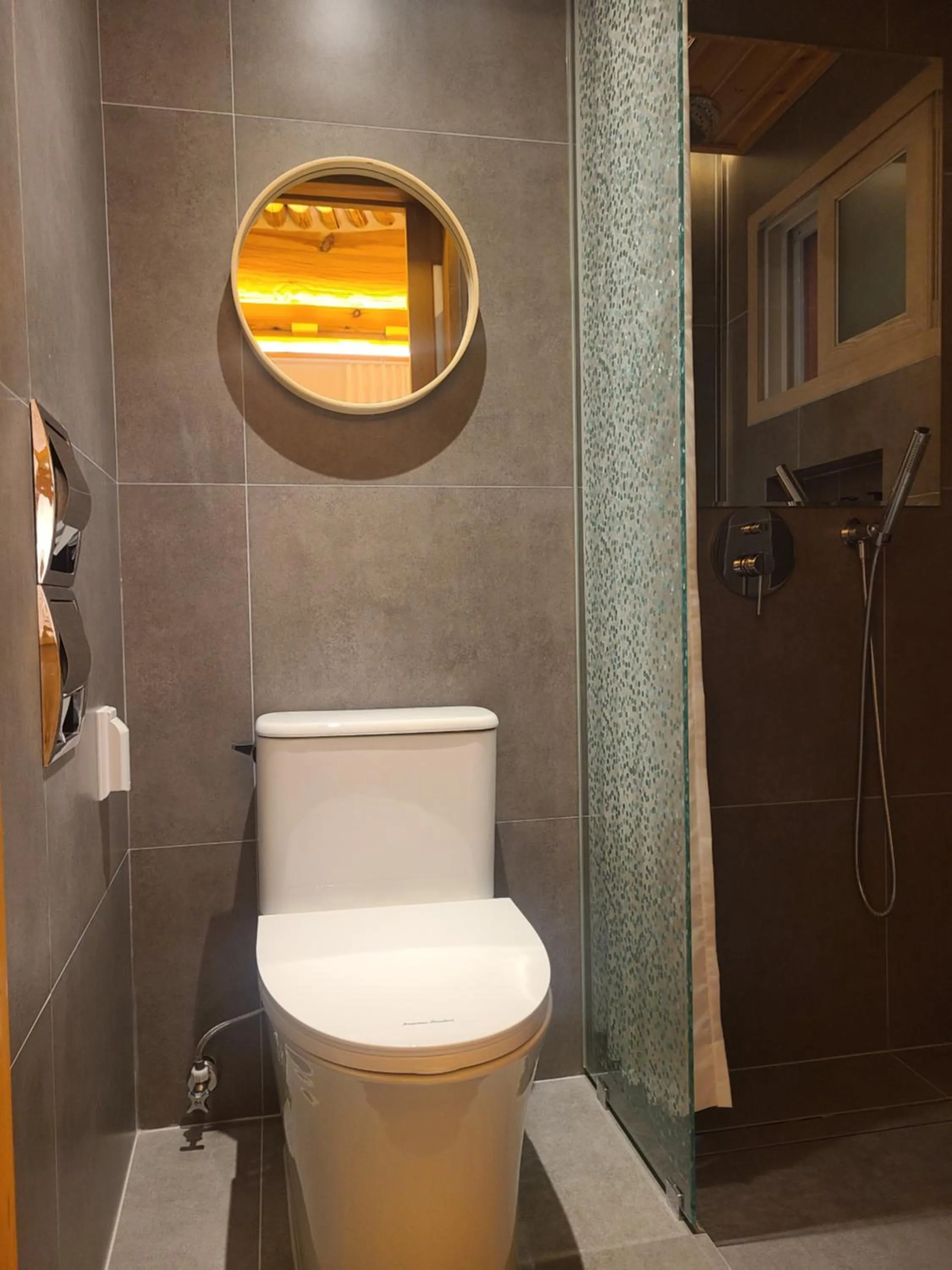 Toilet in Hanok stay Mokhyang