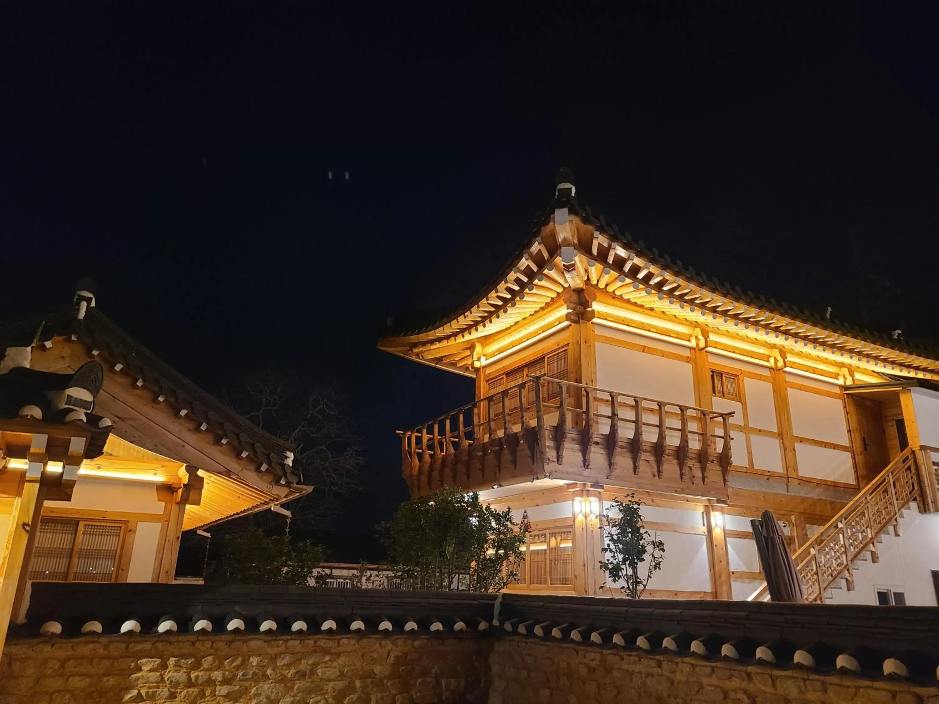 Property building in Hanok stay Mokhyang
