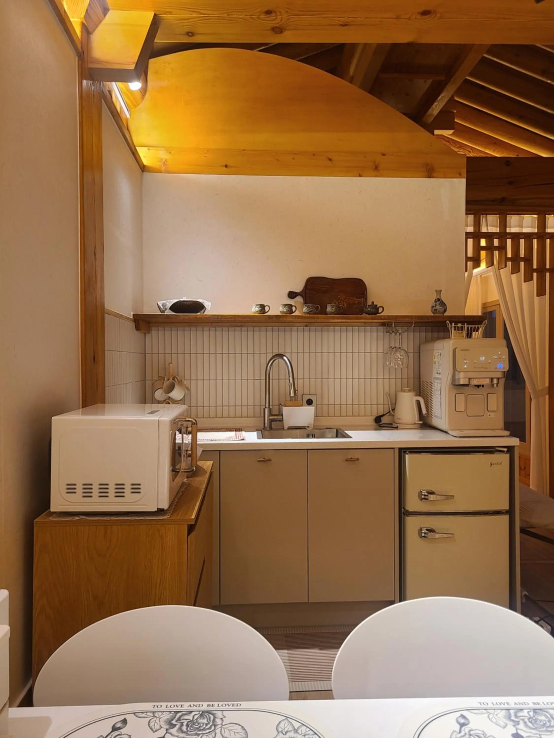 Kitchen or kitchenette in Hanok stay Mokhyang
