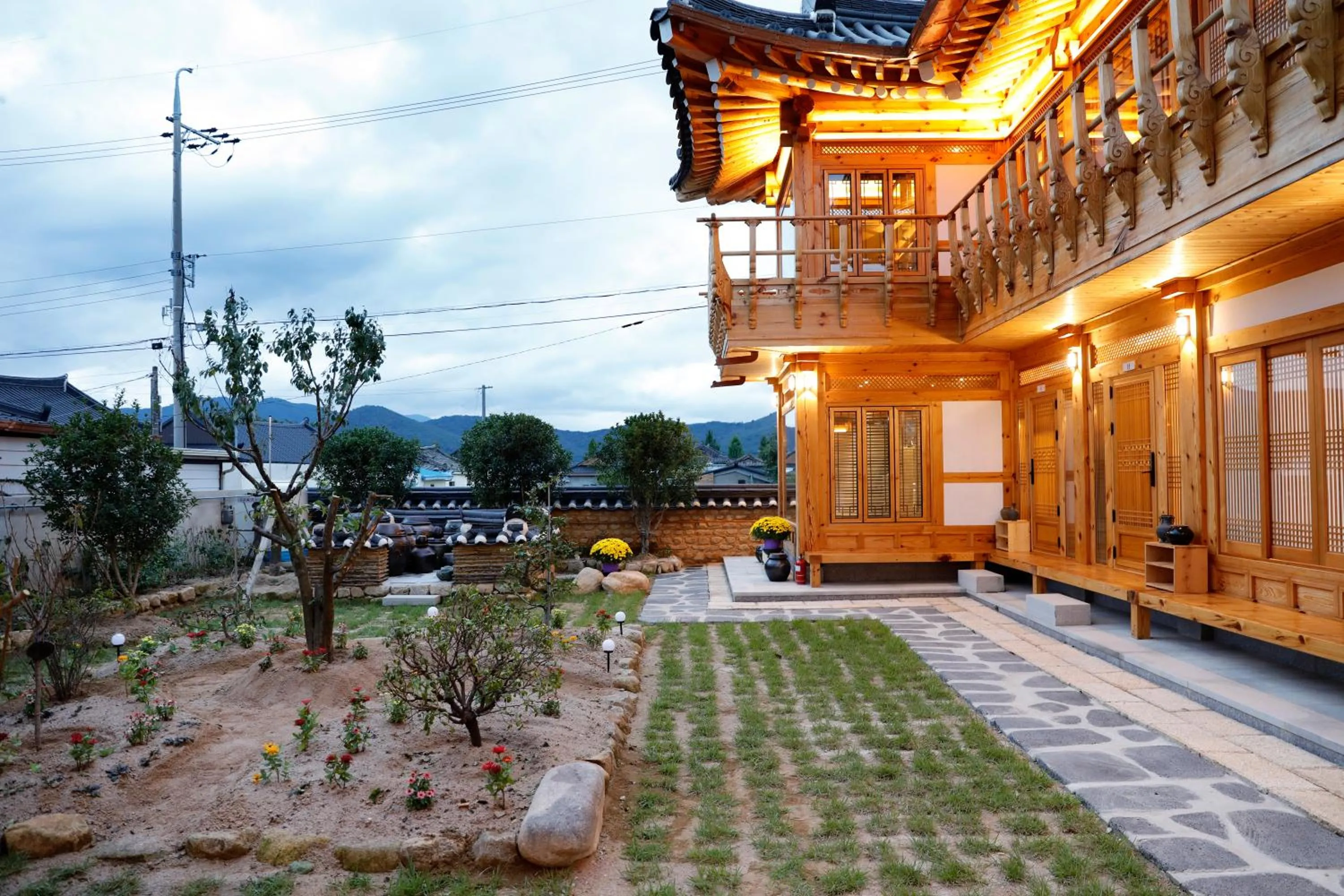 Property building in Hanok stay Mokhyang