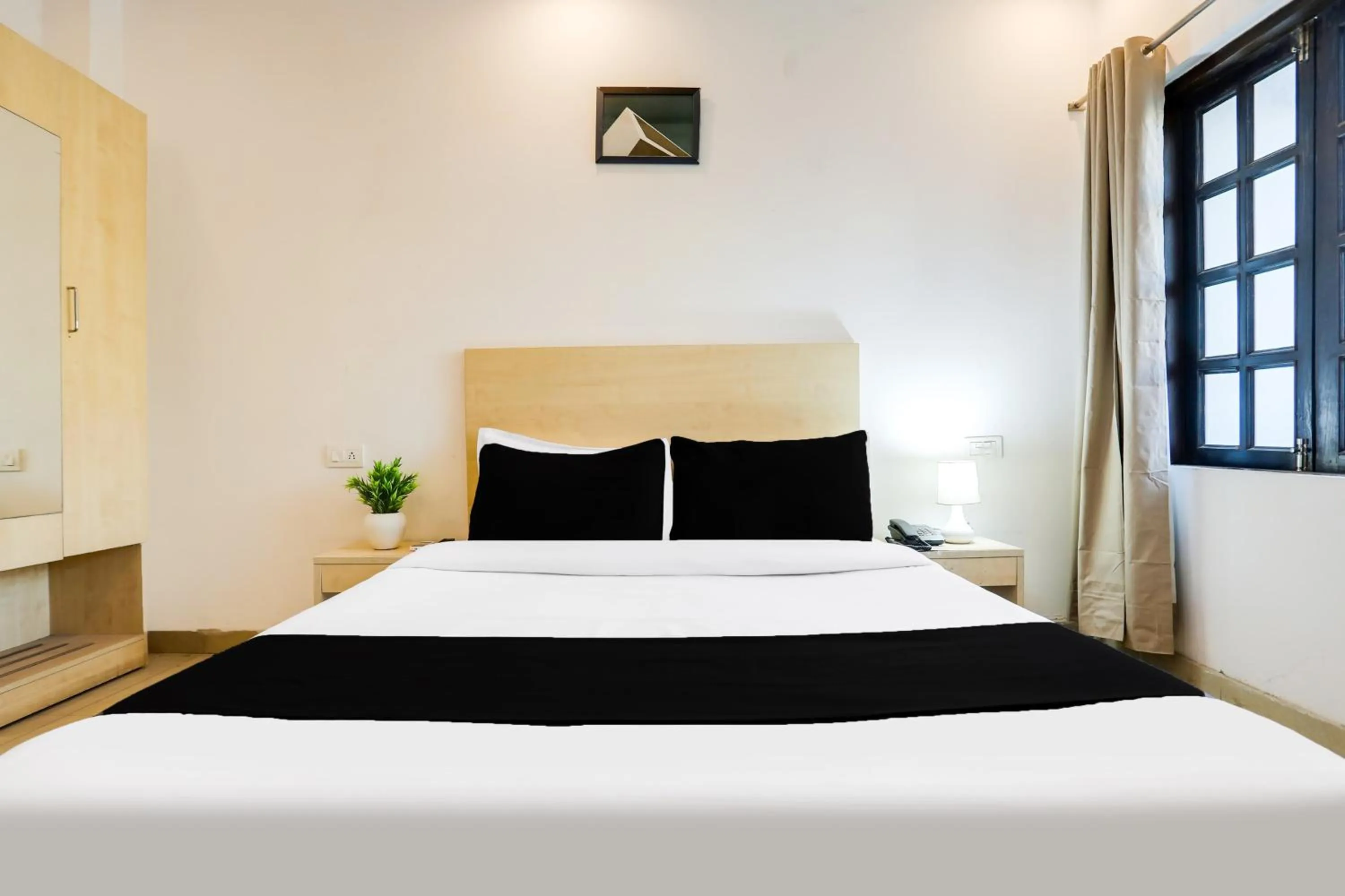 Bedroom, Bed in Collection O Gol Park Atala