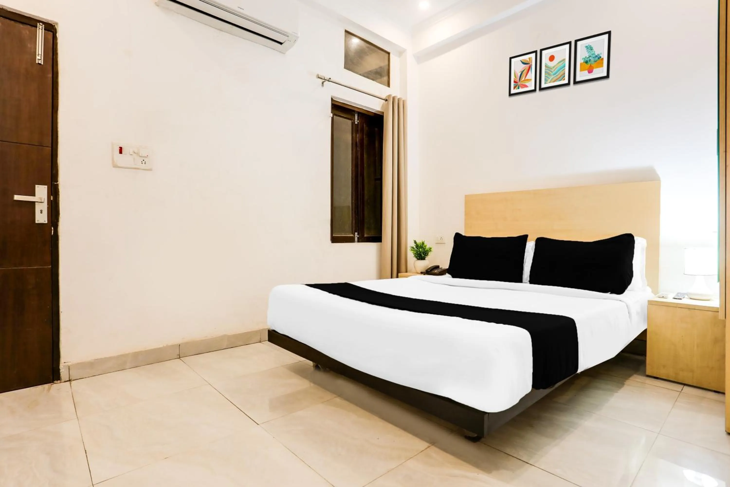 Bedroom, Bed in Collection O Gol Park Atala