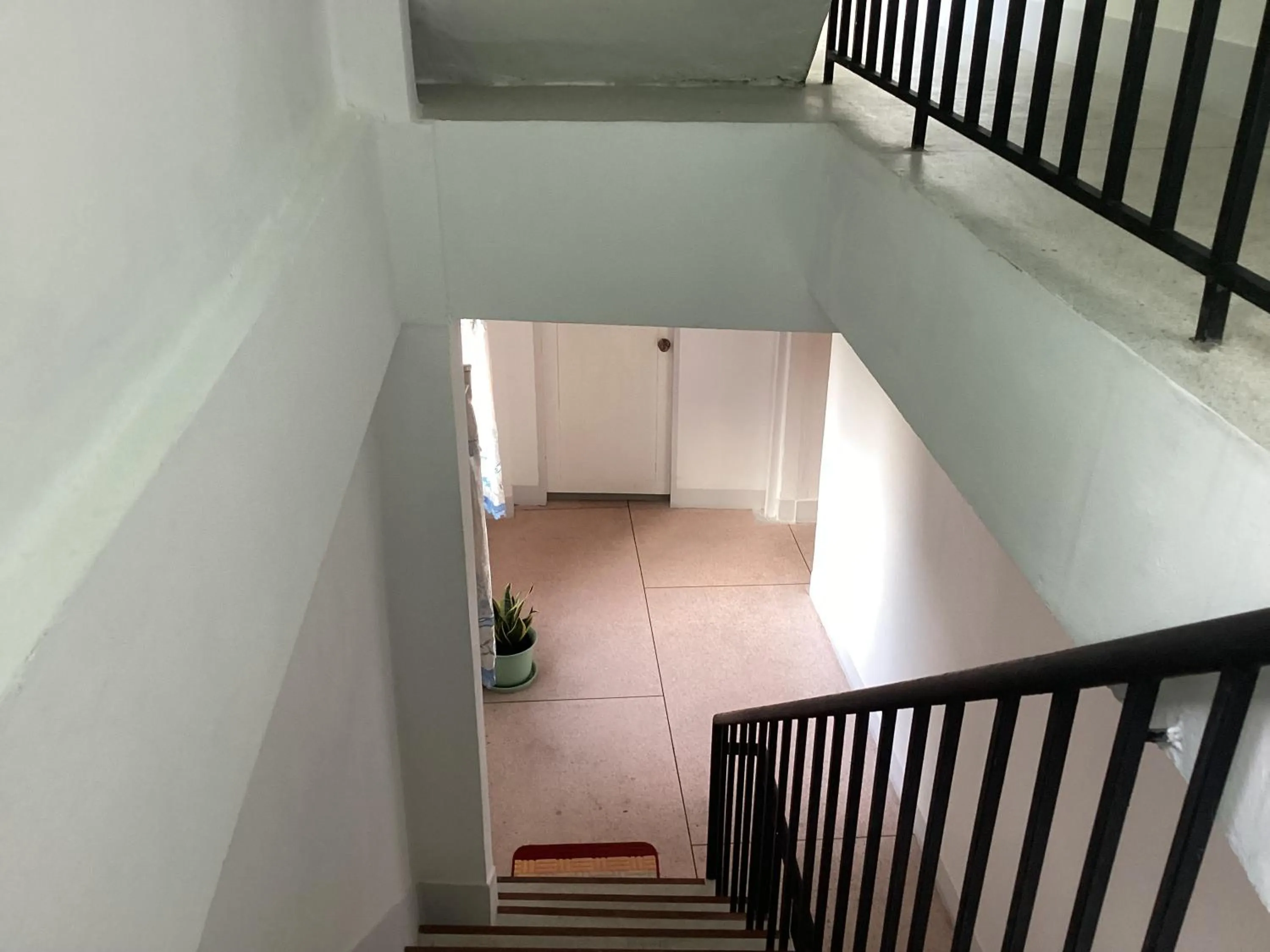 Photo of the whole room in Ther Bangkoknoi Hotel