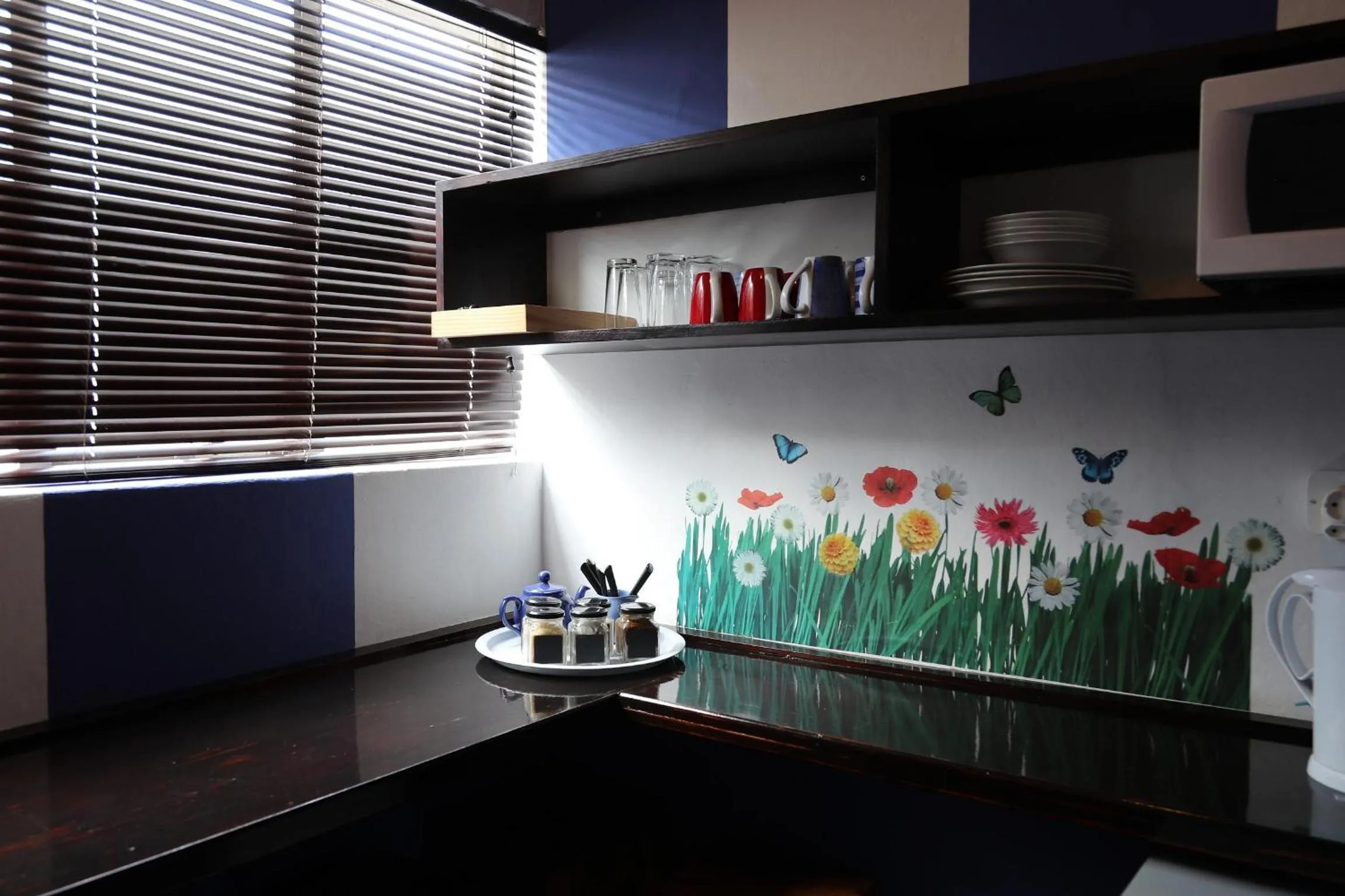 Coffee/tea facilities in The Lighthouse Guesthouse