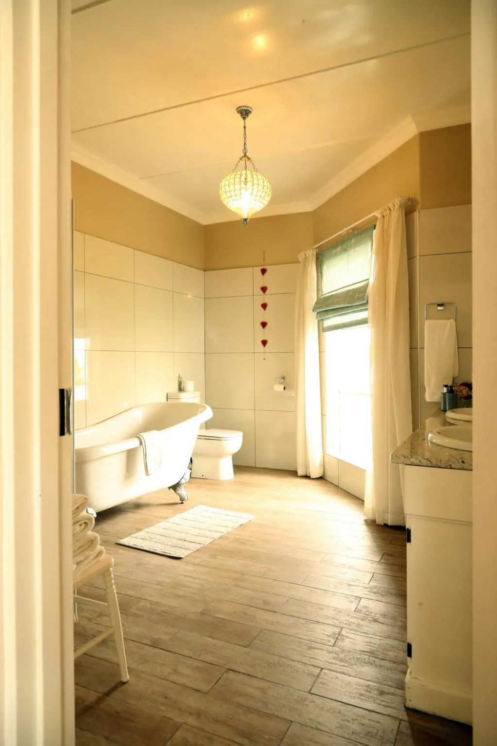 Bathroom in The Lighthouse Guesthouse