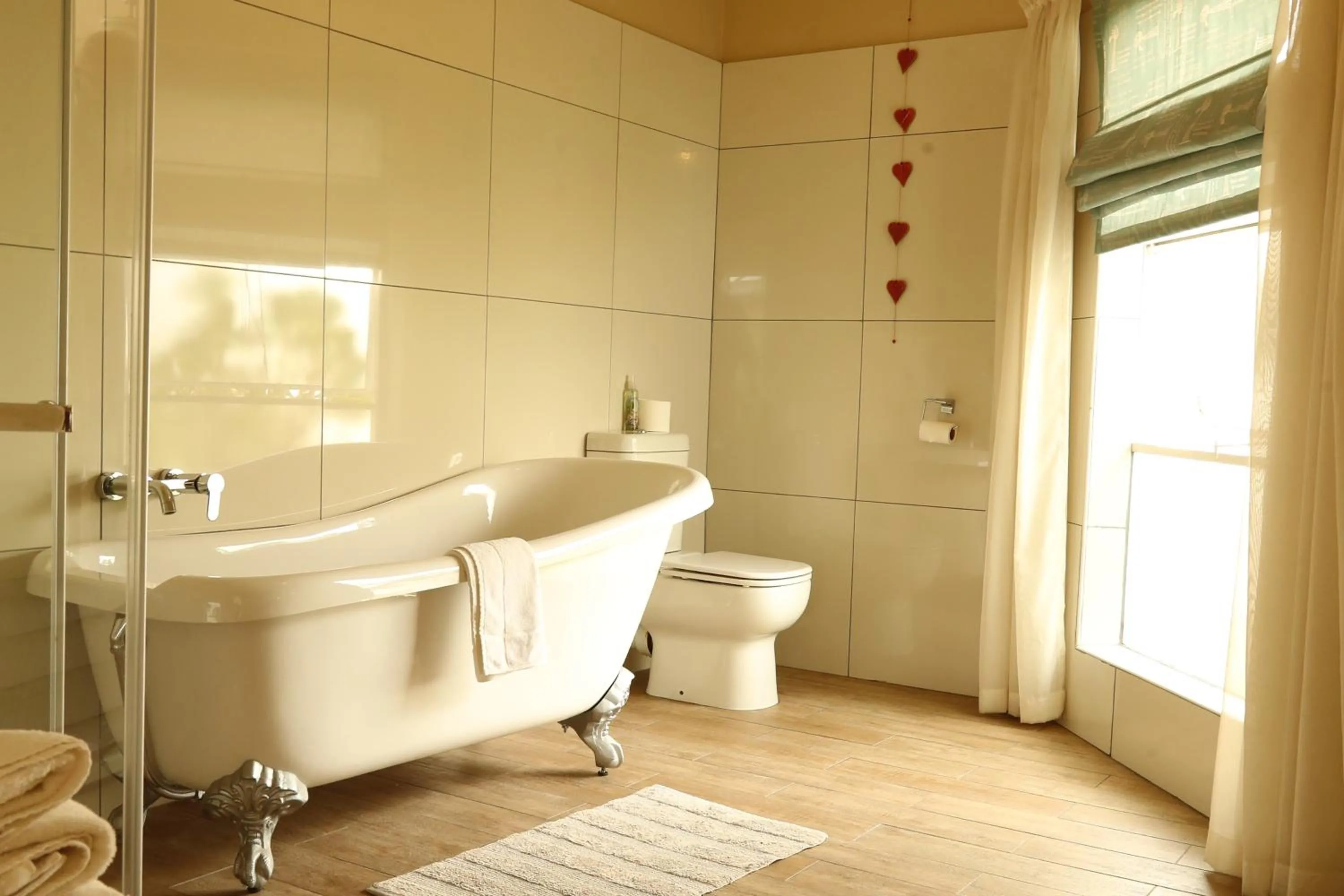 Bathroom in The Lighthouse Guesthouse