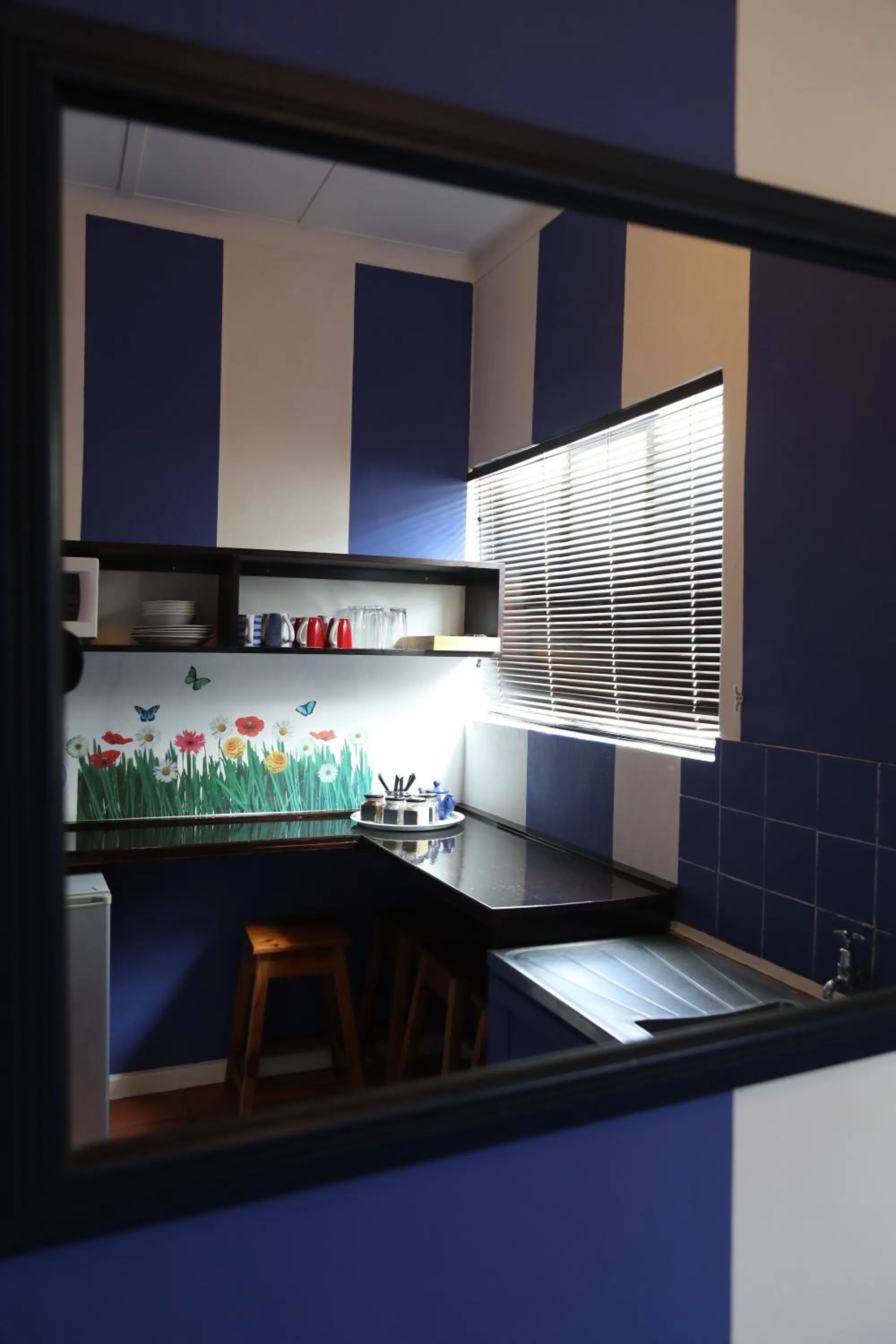 Kitchen or kitchenette in The Lighthouse Guesthouse