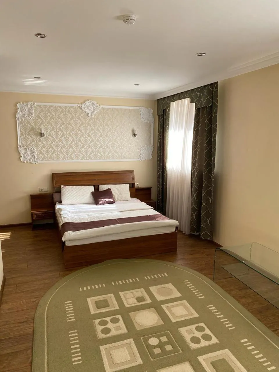 Bed in Sky Luxe Hotel