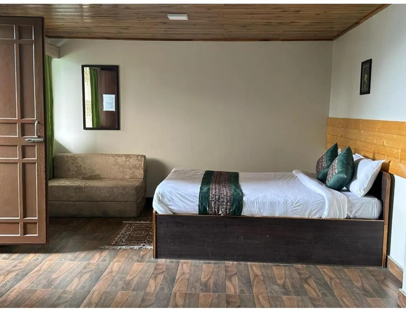 Bed in The Hill Castle, Gangtok