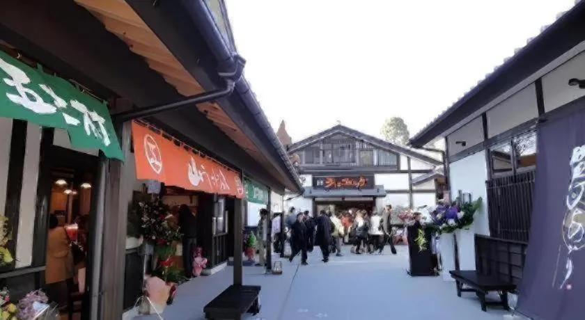 Business Hotel Shuttle