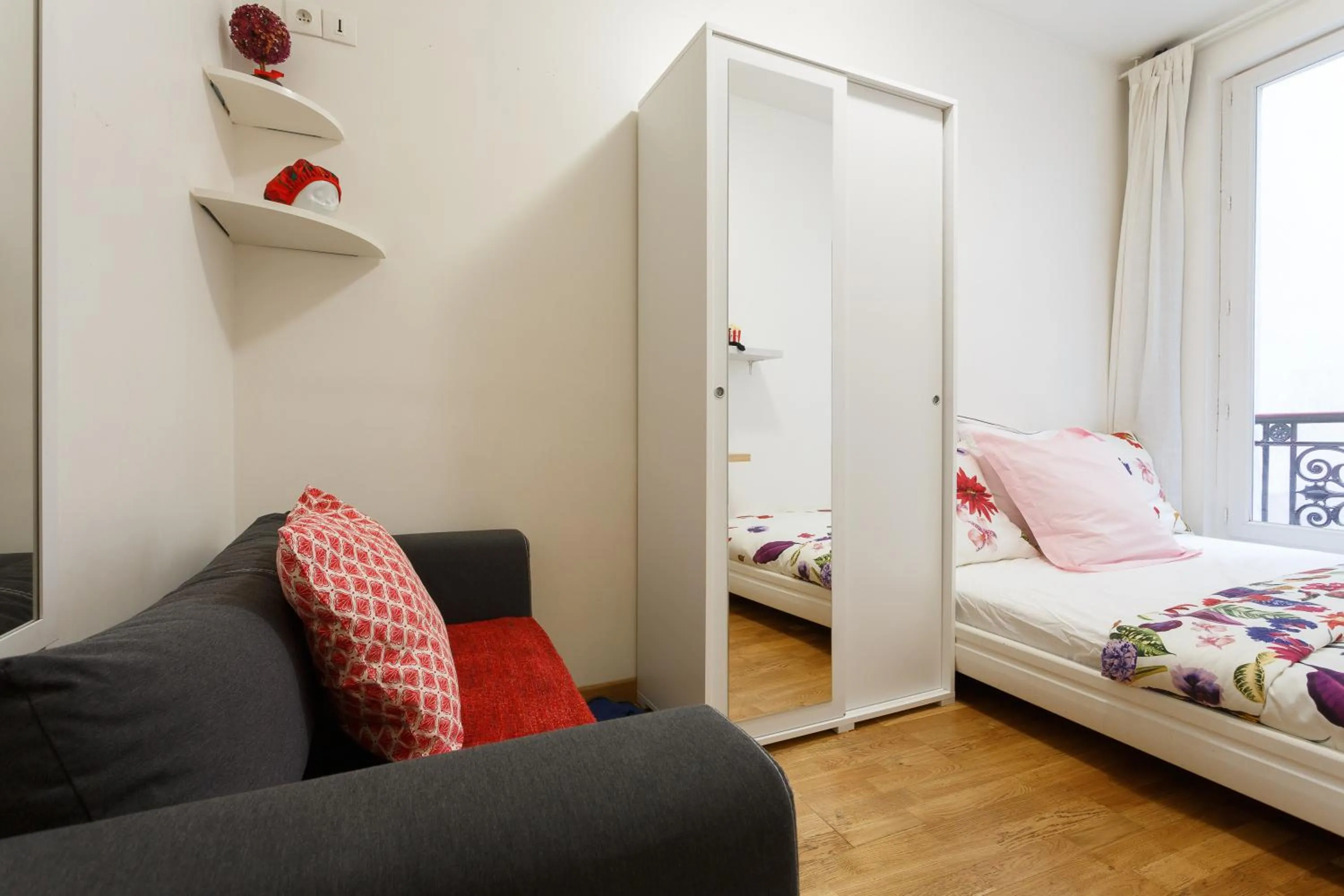 Bed in Appartement Petits Champs II