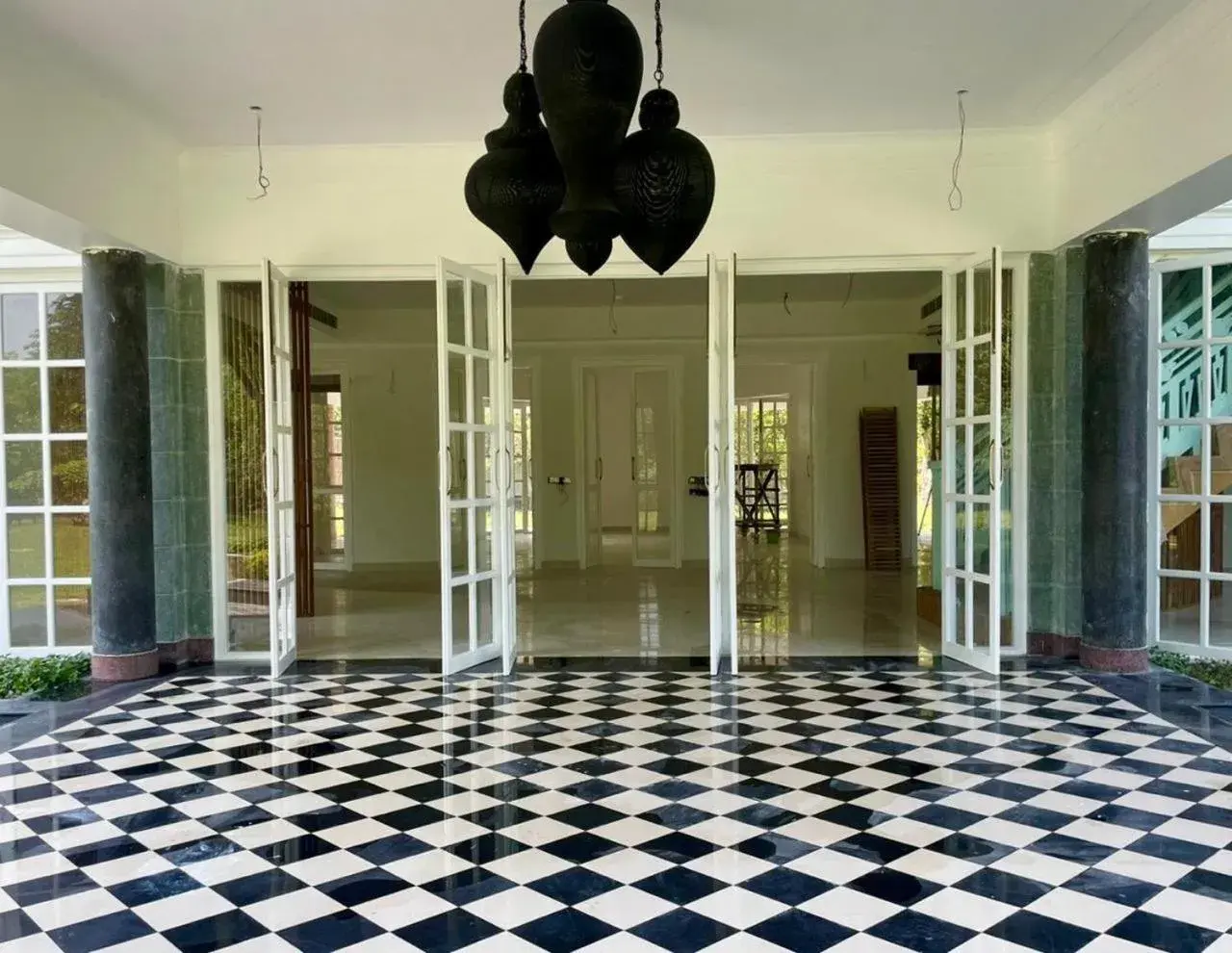Deluxe Suite in The Postcard in the Durrung Tea Estate, Assam Deluxe Suite in The Postcard in the Durrung Tea Estate, Assam