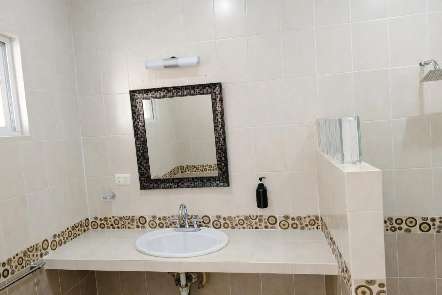 Guest house La Casa del Quetzal