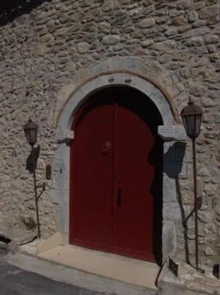 Facade/entrance in Pyrgos Of Mystra