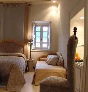 Bed in Pyrgos Of Mystra