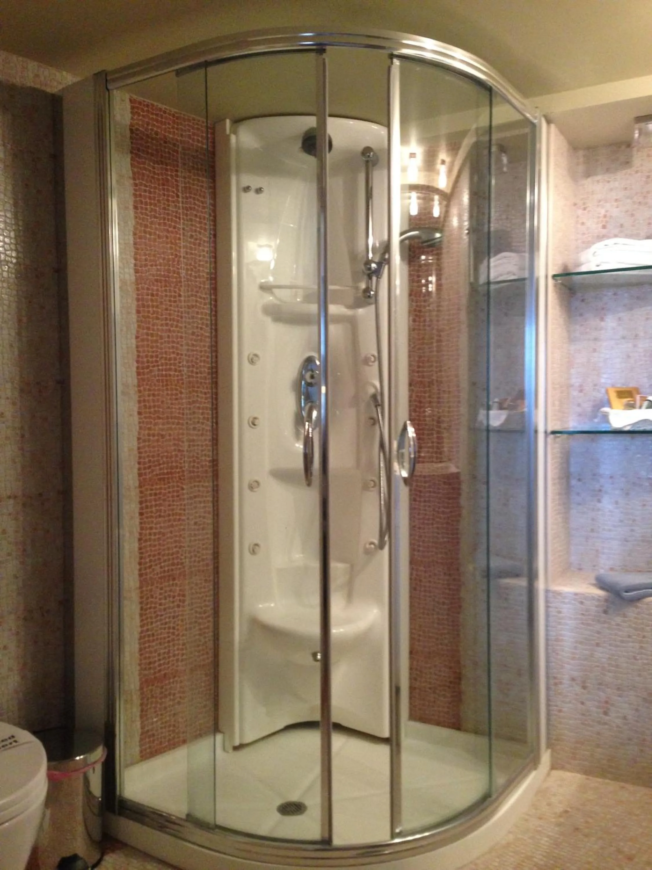 Bathroom in Pyrgos Of Mystra