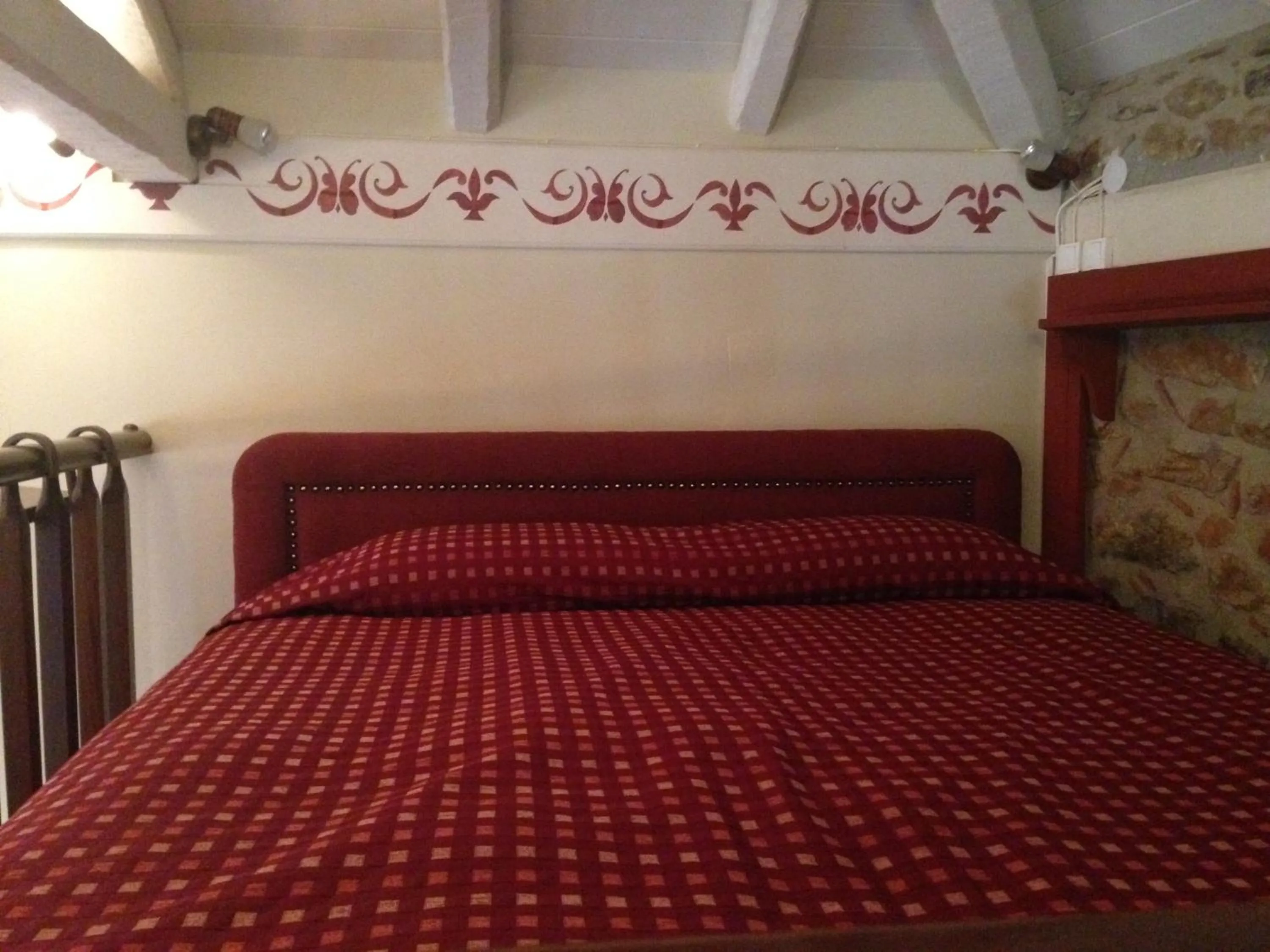 Bed in Pyrgos Of Mystra