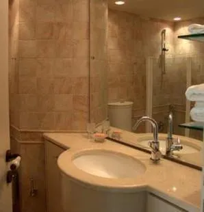 Bathroom in Pyrgos Of Mystra