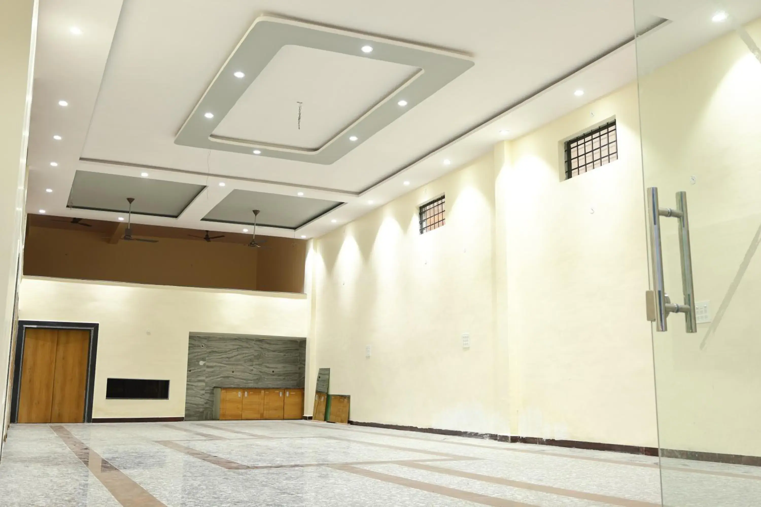 Restaurant/places to eat in The Rajputana Palace Restaurant/places to eat in The Rajputana Palace