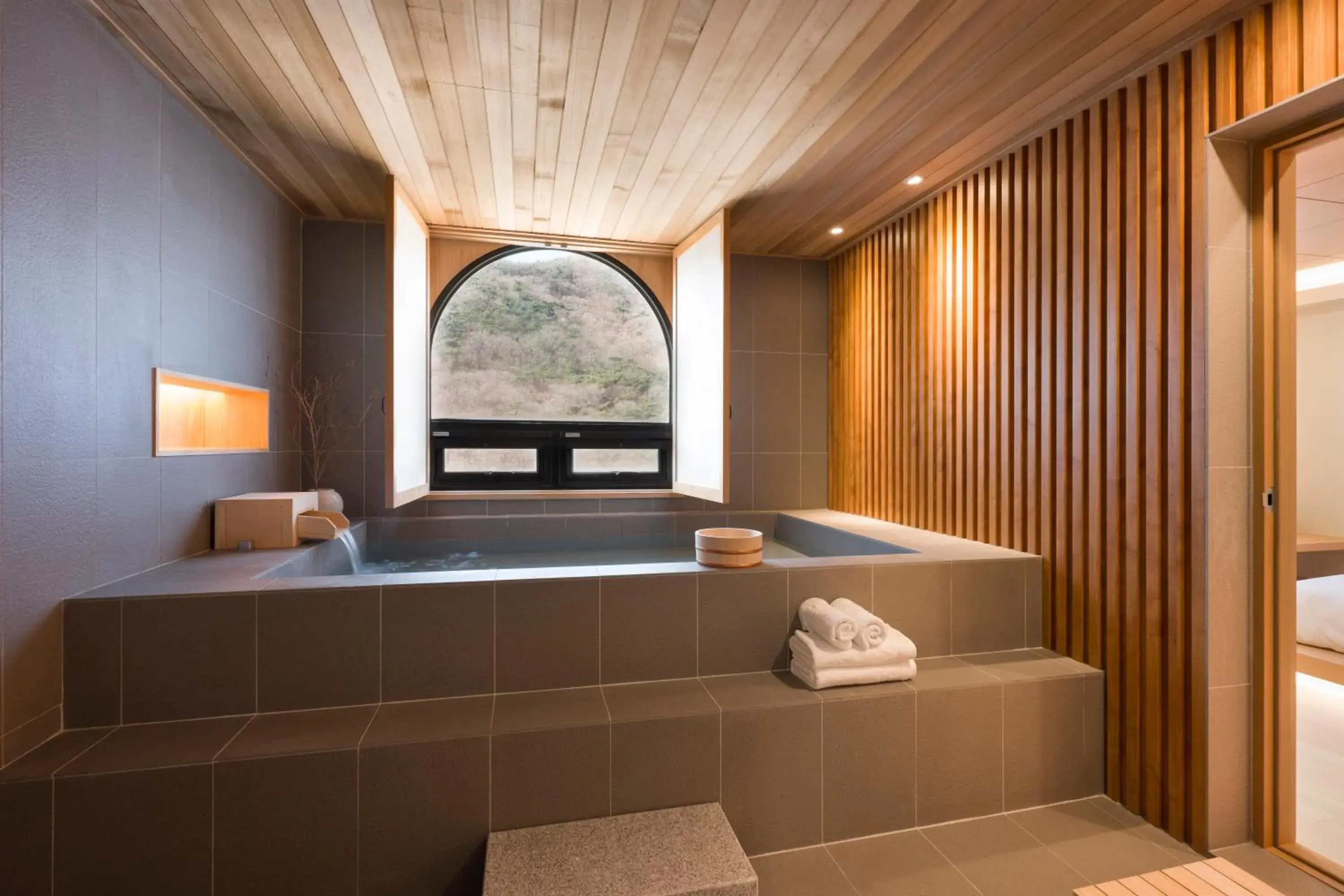 Bed in Hotel Yusurim Bed in Hotel Yusurim