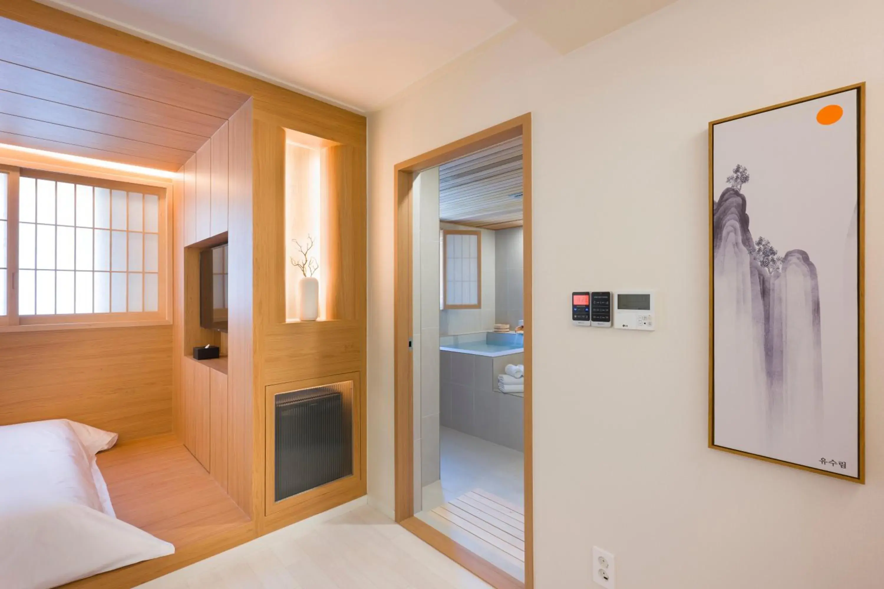 Bed in Hotel Yusurim Bed in Hotel Yusurim