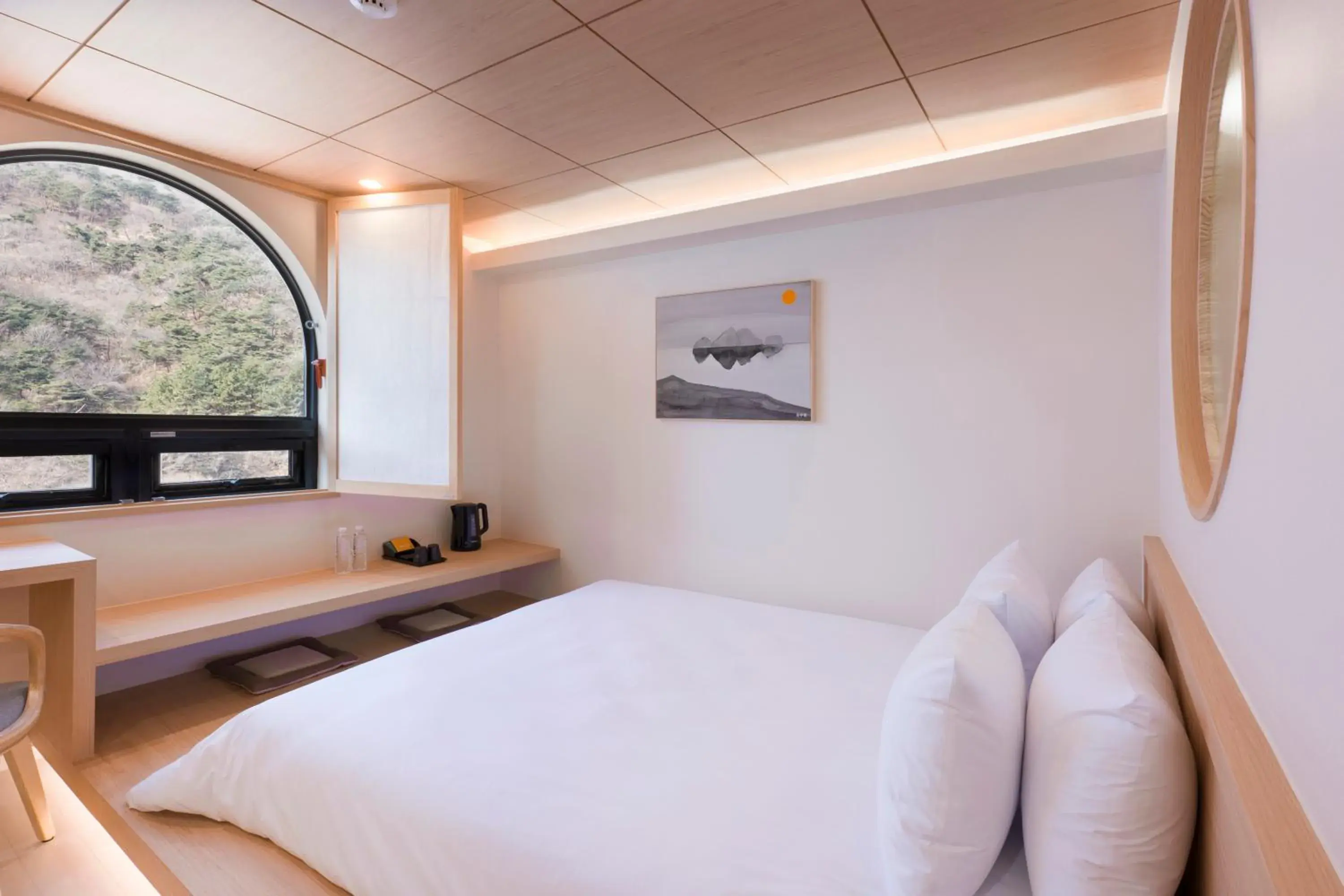 Bed in Hotel Yusurim Bed in Hotel Yusurim