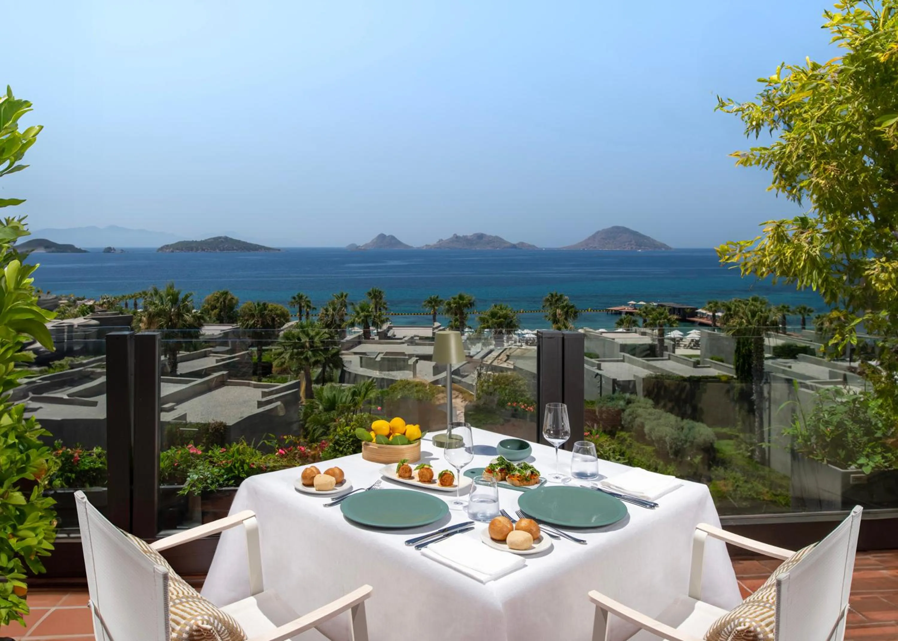 Day in Swissôtel Resort Bodrum Beach