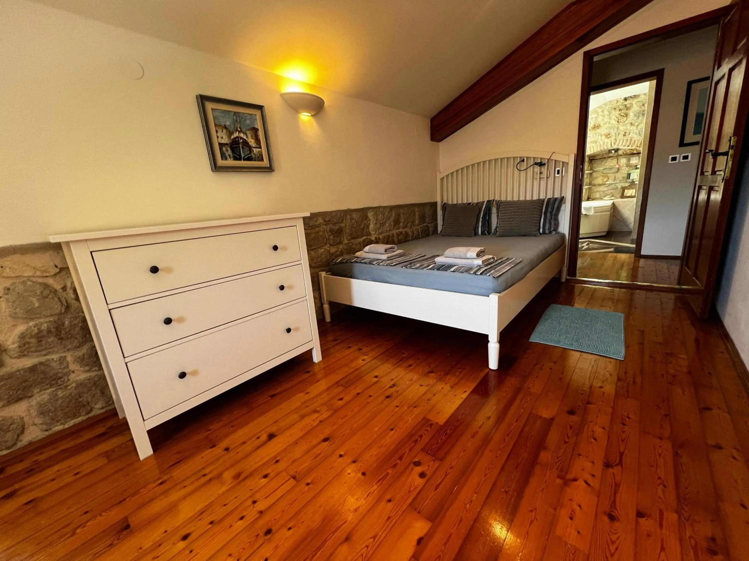 Bedroom, Bed in Villa Alma Komiza Island Vis