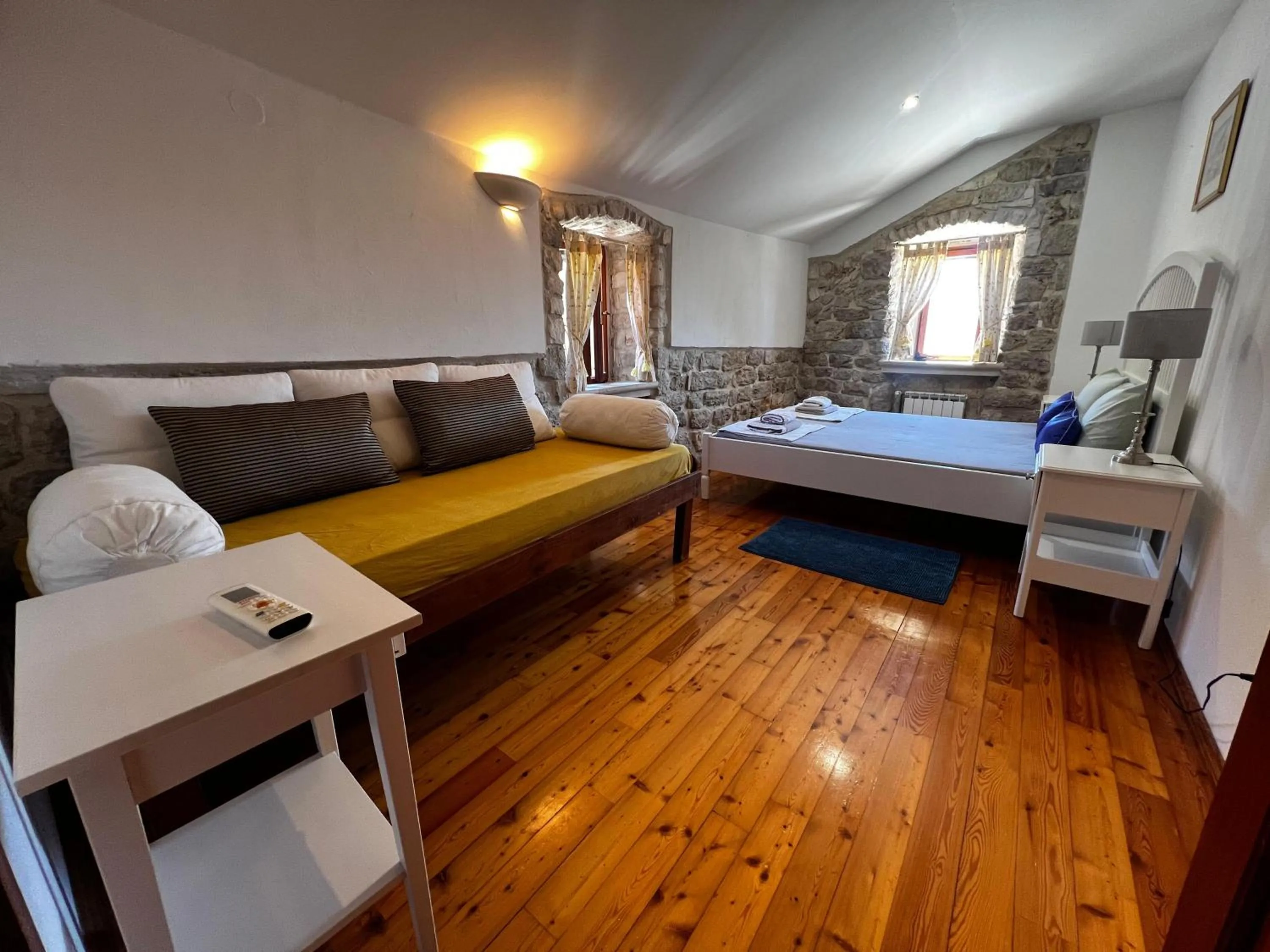 Bedroom, Bed in Villa Alma Komiza Island Vis