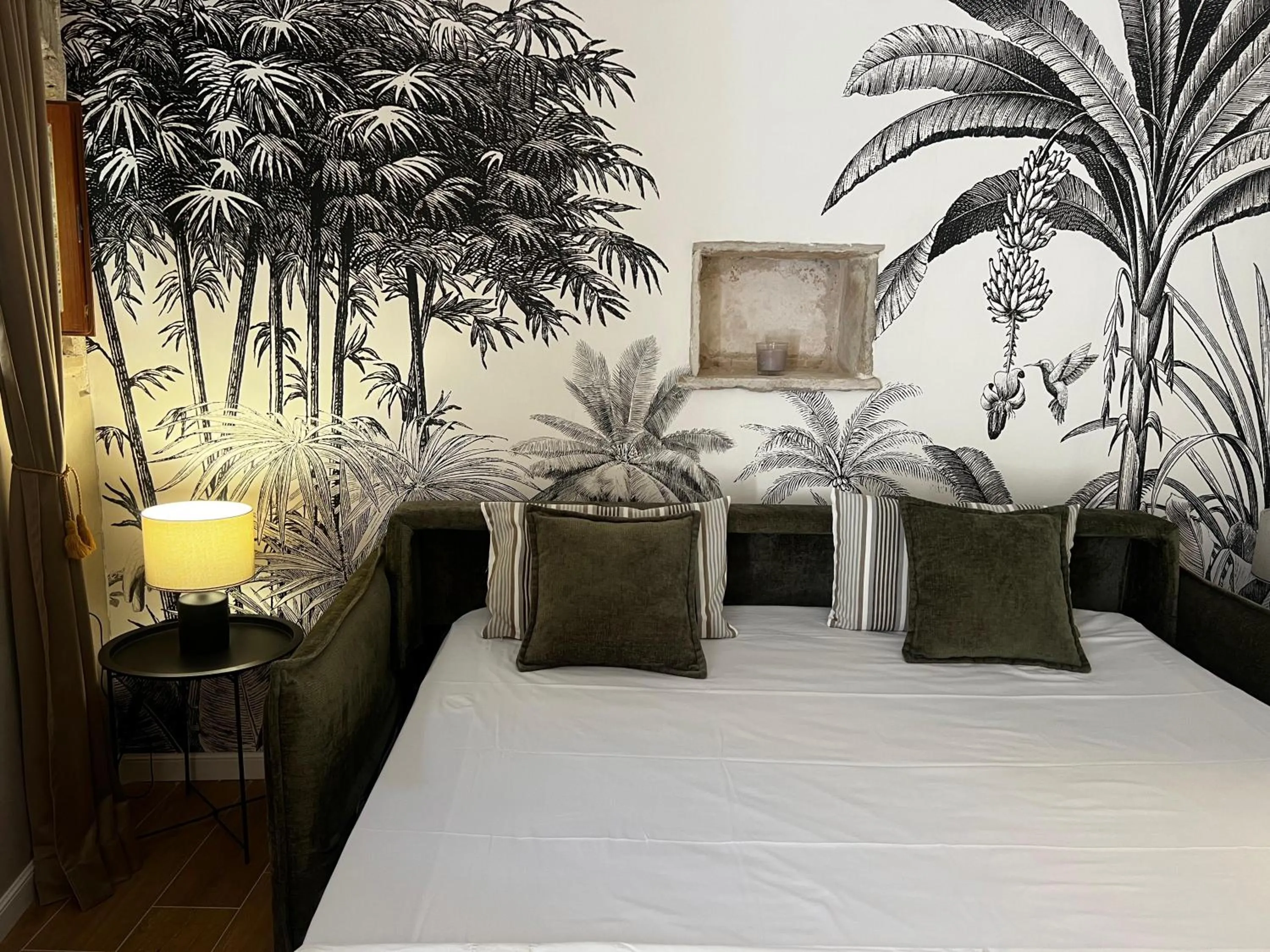 Bed in Villa Alma Komiza Island Vis