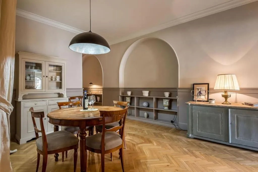 Kitchen or kitchenette in Luxury River View