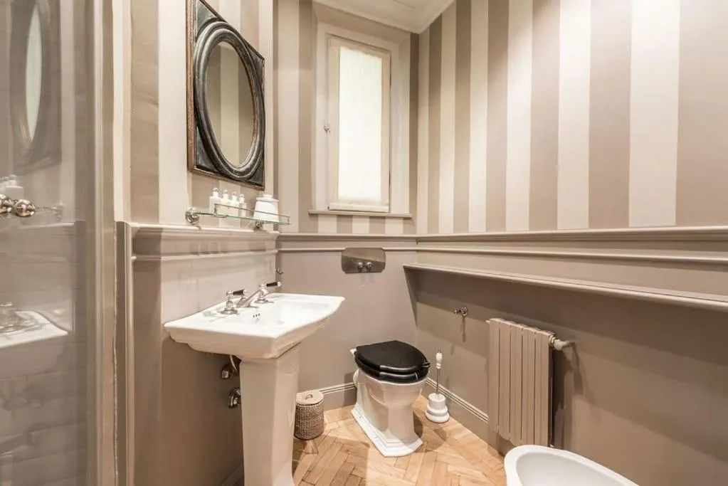 Bathroom in Luxury River View