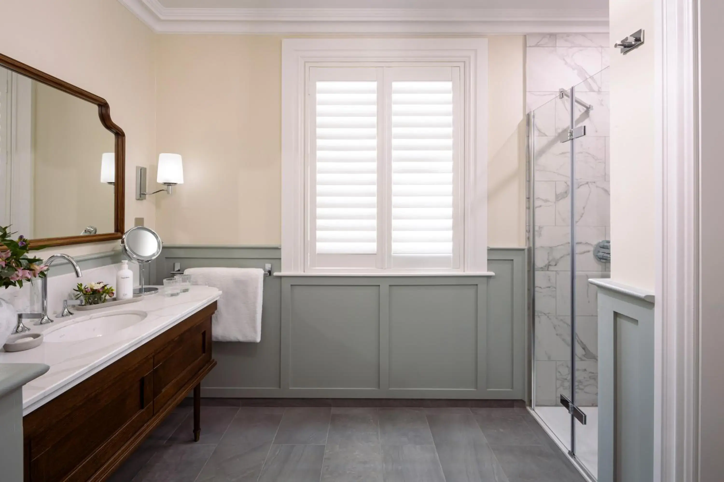 Twin Garden Suite - single occupancy in Dunluce Lodge - Small Luxury Hotels of the World Twin Garden Suite - single occupancy in Dunluce Lodge - Small Luxury Hotels of the World