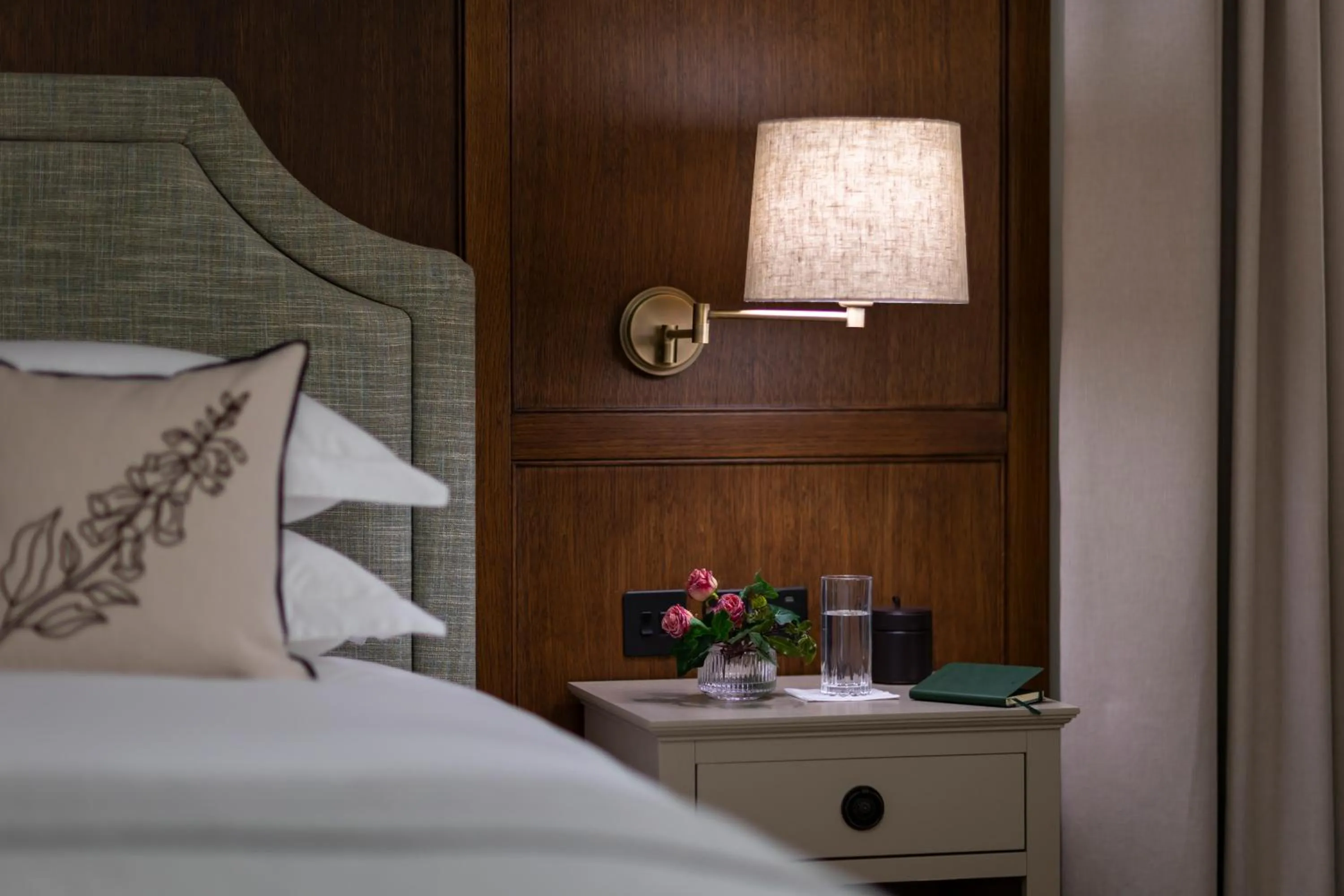 Bedroom, Bed in Dunluce Lodge - Small Luxury Hotels of the World