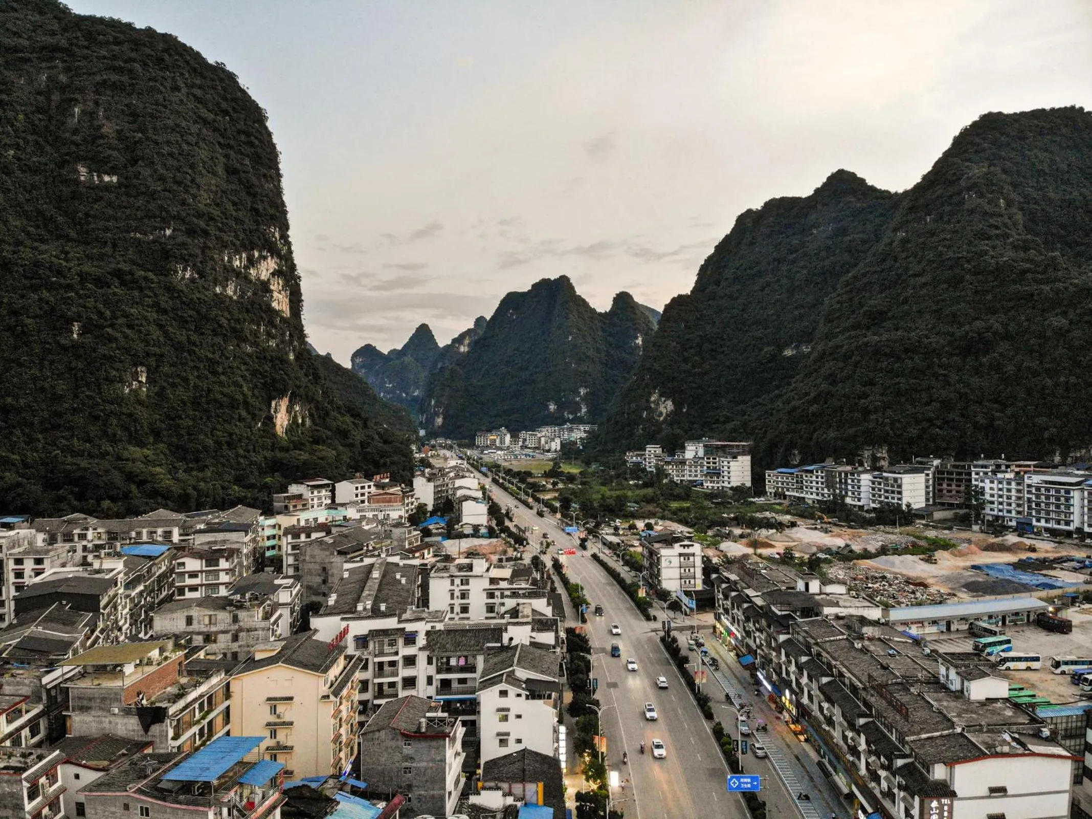 City view in Echarm Hotel Yangshuo West Stree 宜尚酒店 阳朔西街店