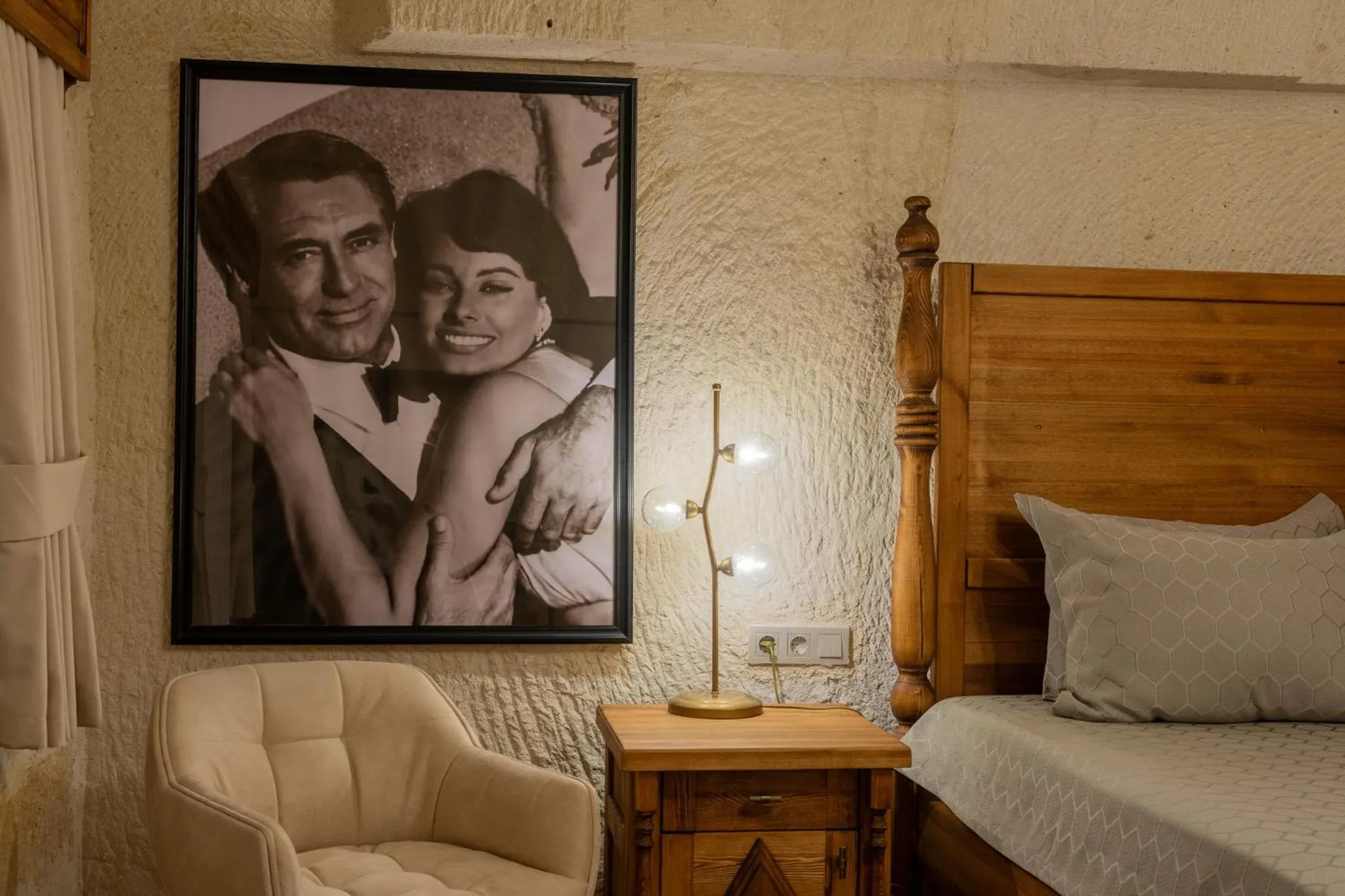 Decorative detail, Bed in Asmalı Konak Cave Suites