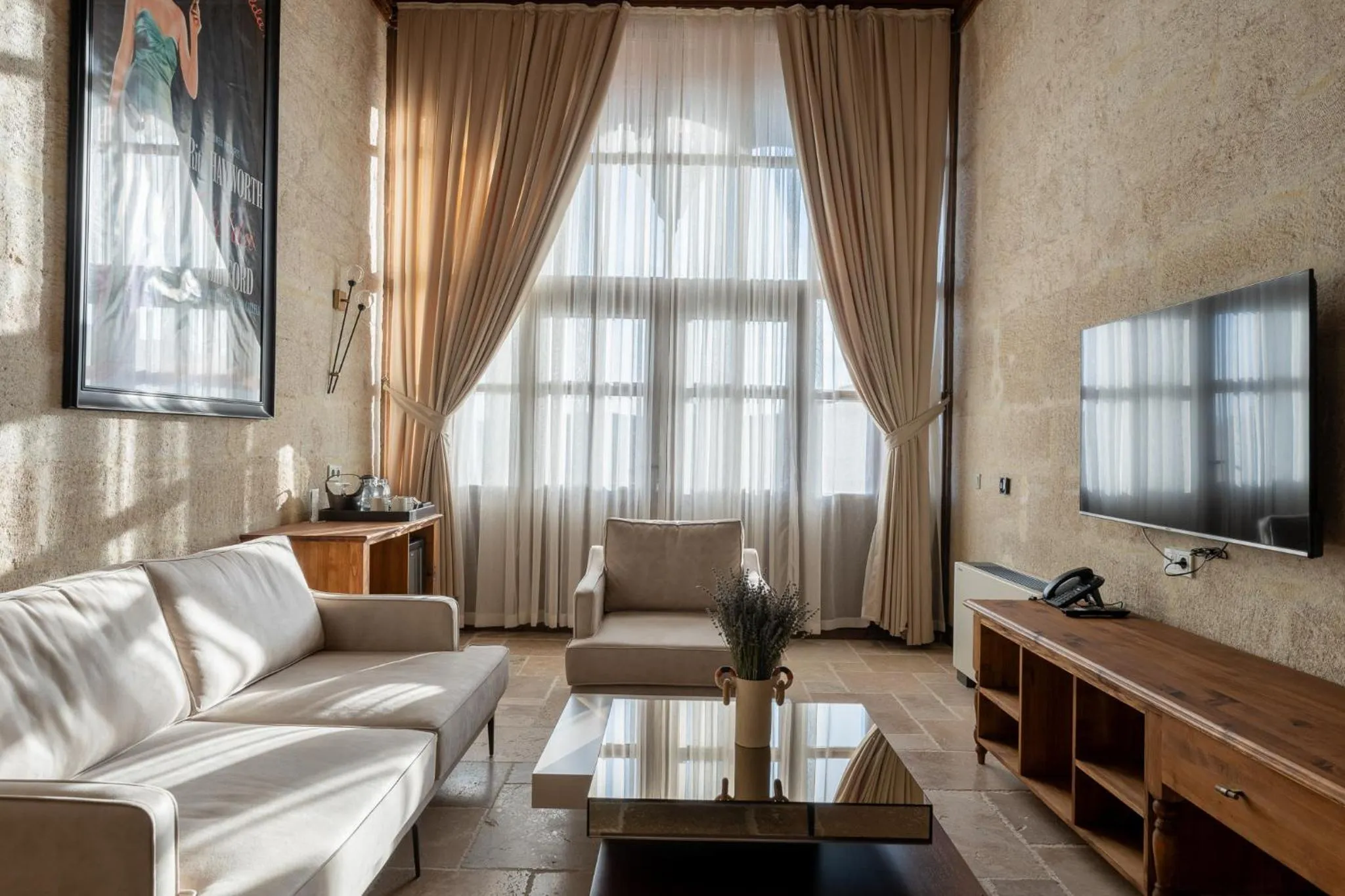 TV and multimedia in Asmalı Konak Cave Suites