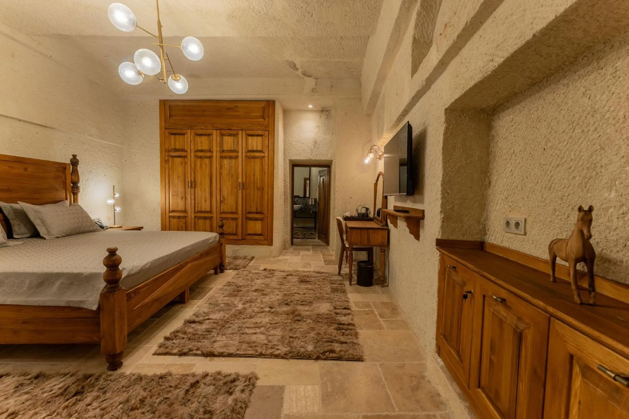 Bed in Asmalı Konak Cave Suites