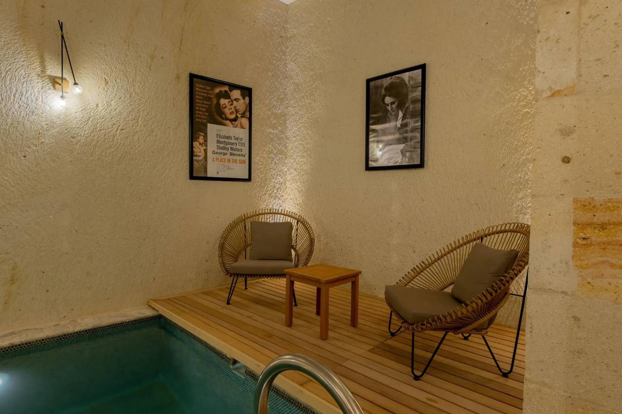Seating area in Asmalı Konak Cave Suites