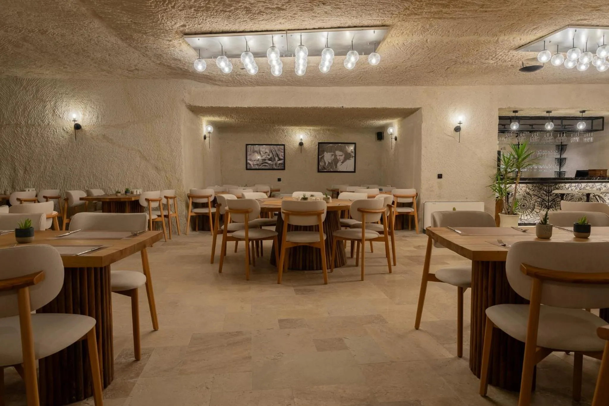 Restaurant/places to eat in Asmalı Konak Cave Suites