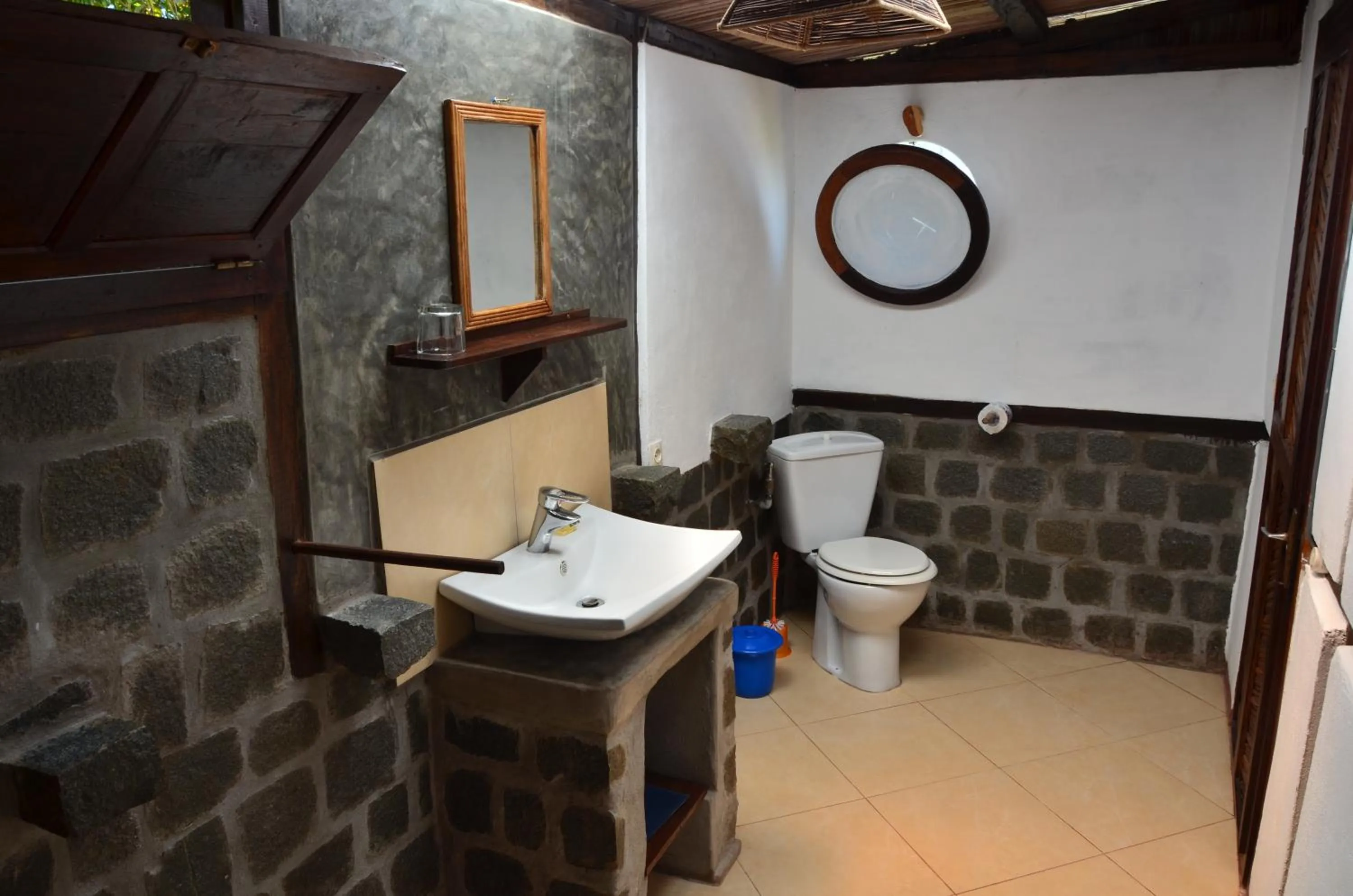 Bathroom in Libertalia Hotel