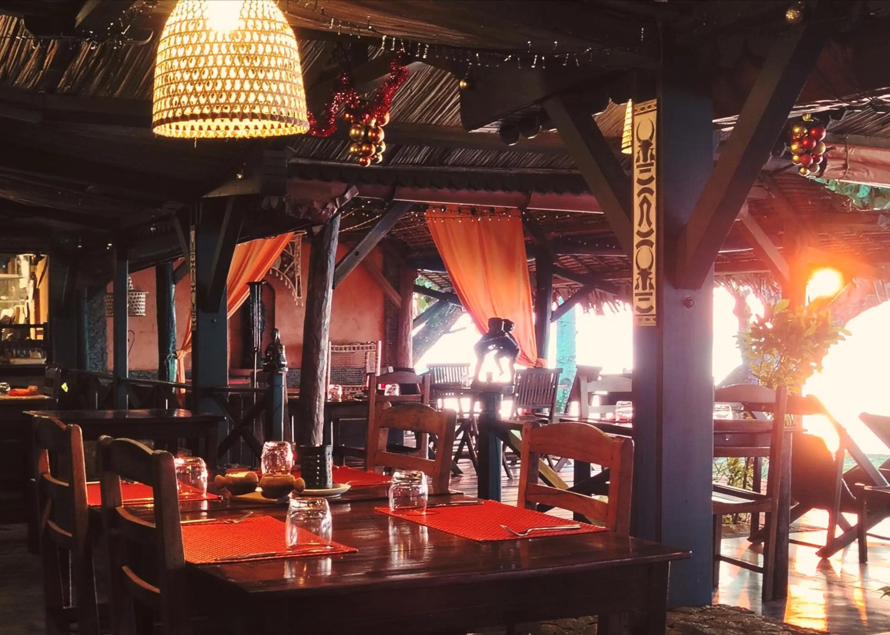 Restaurant/places to eat in Libertalia Hotel