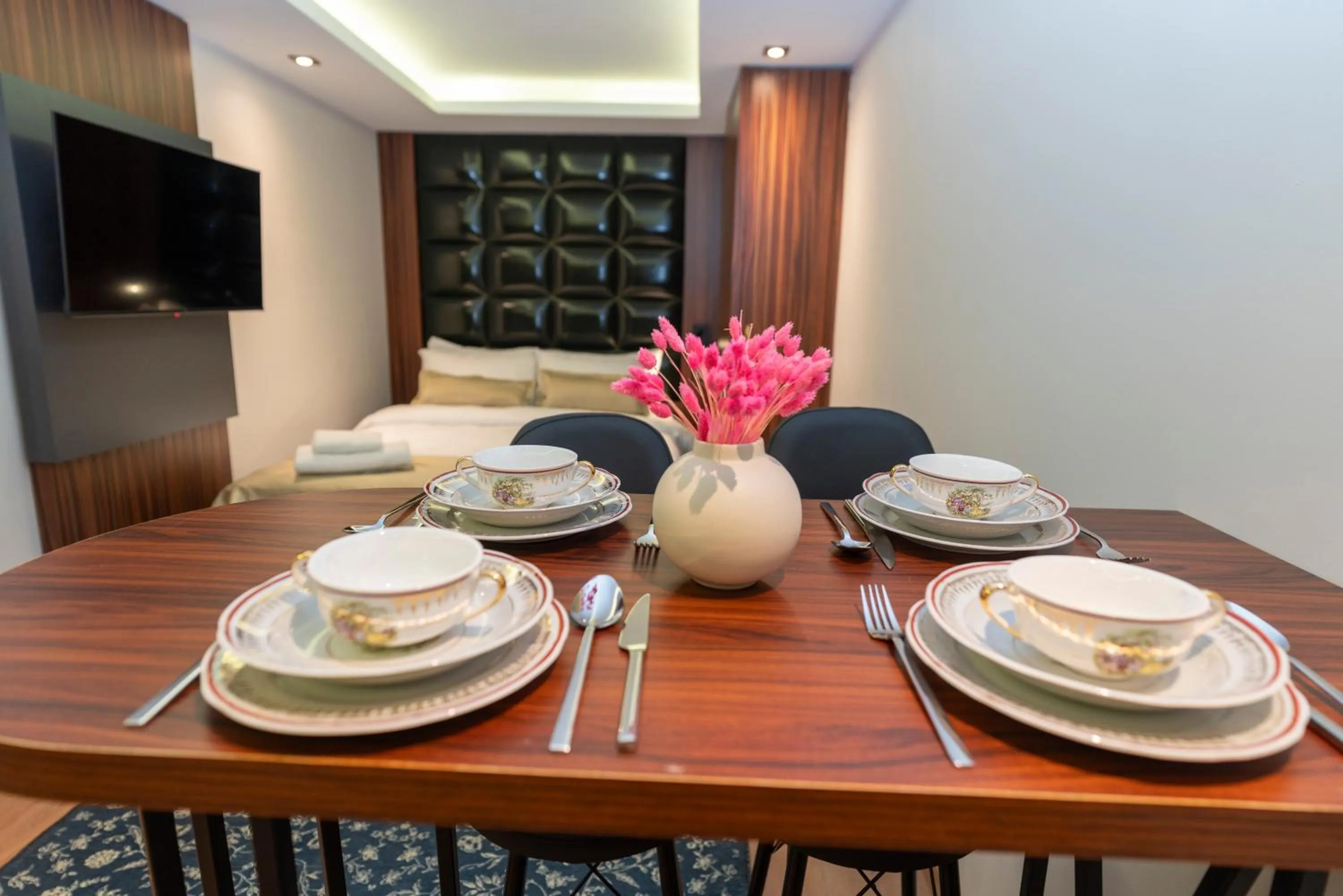 Seating area in THE MUA LUXURY HOMEs