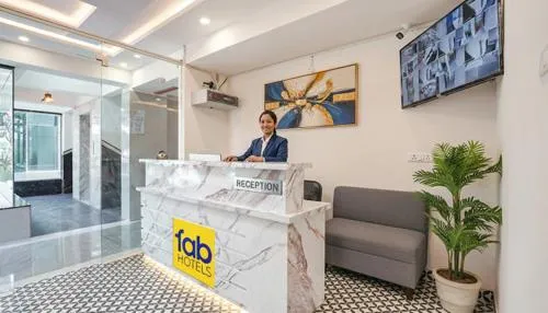 FabHotel Vasatiya Hotel & Suites