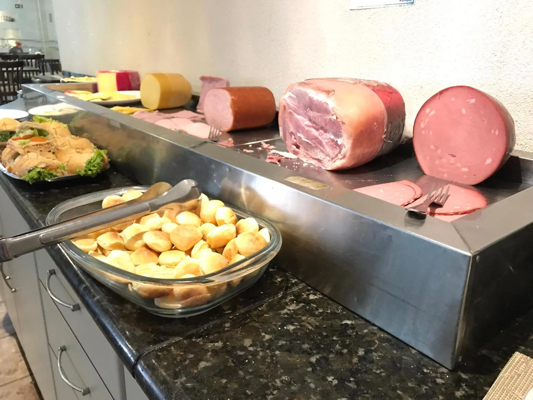 Breakfast in Hotel Colonial