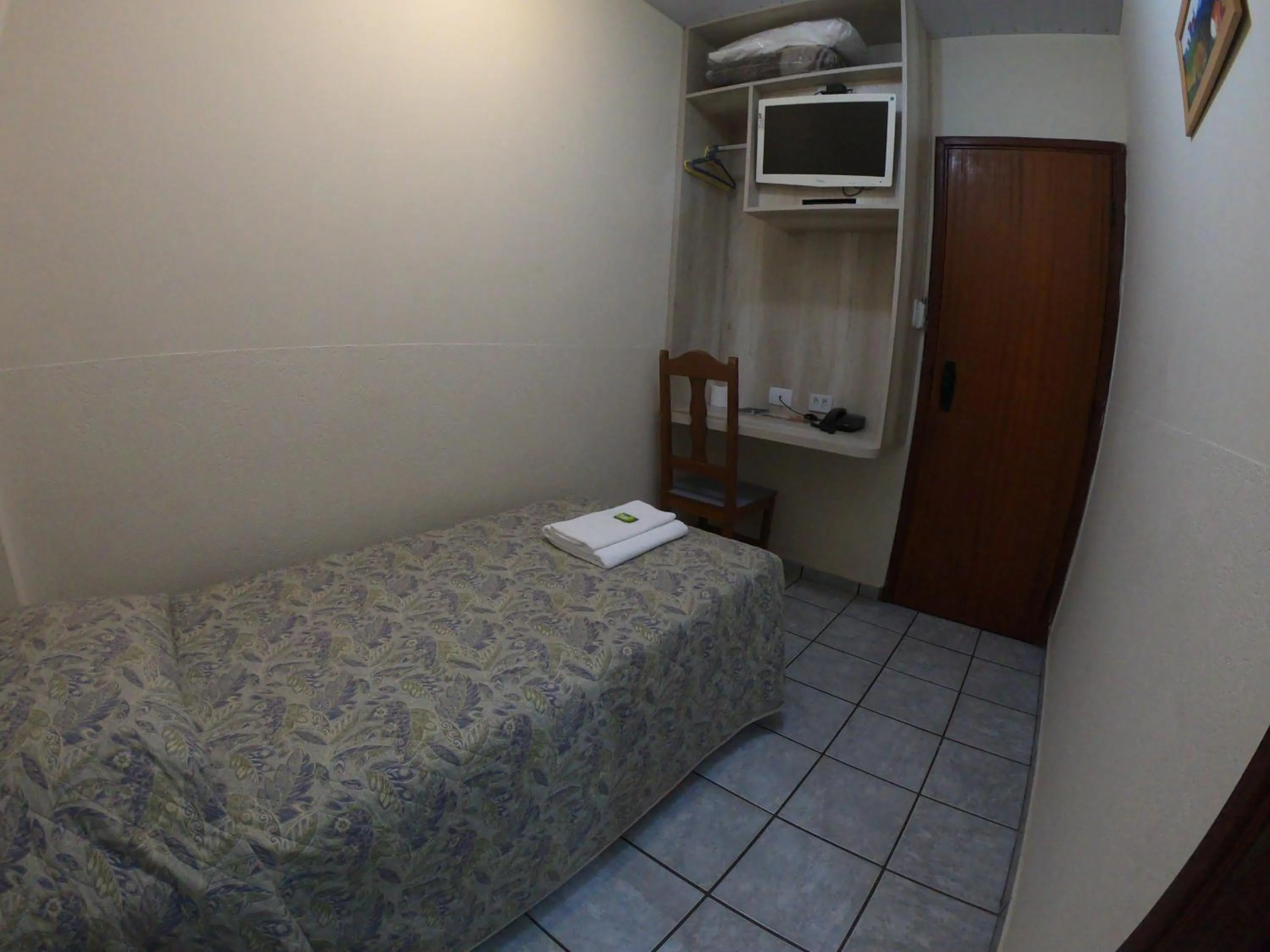 Bed in Hotel Colonial