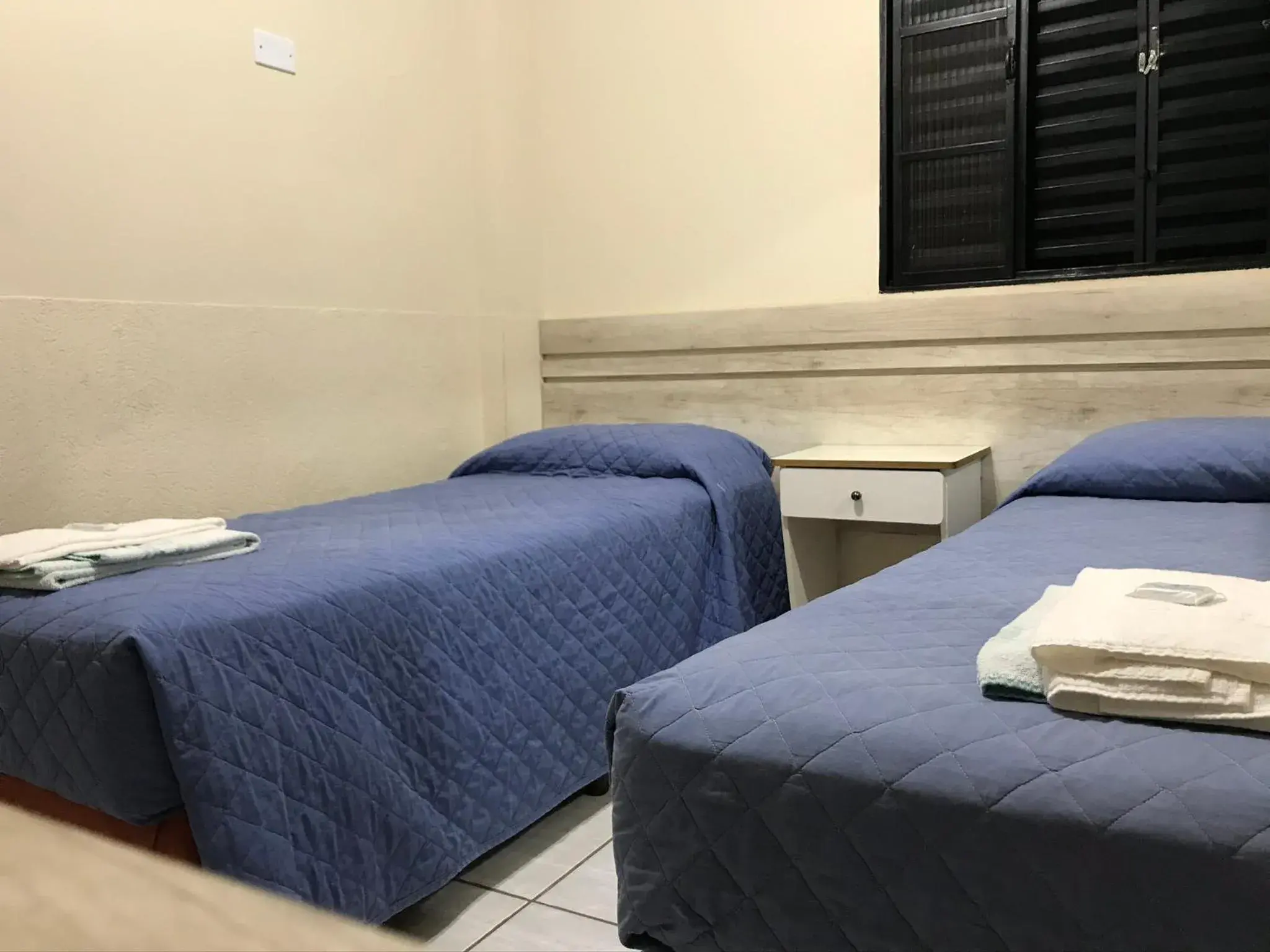 Budget Double or Twin Room in Hotel Colonial Budget Double or Twin Room in Hotel Colonial