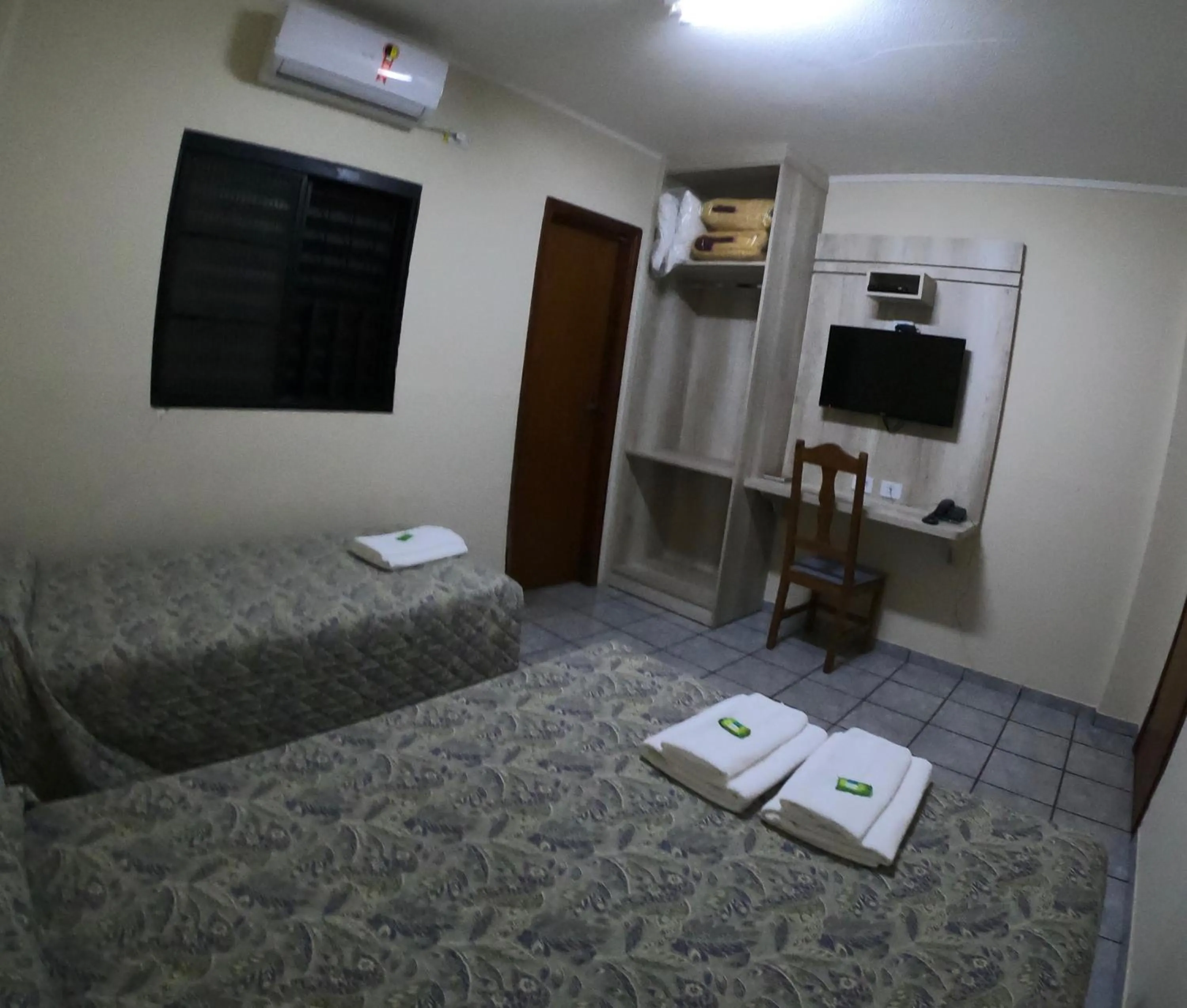 Bed in Hotel Colonial